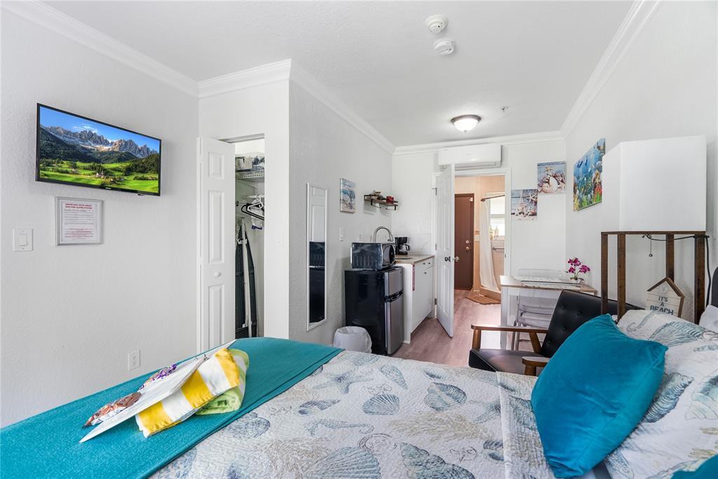 BEACH WAY HEIGHTS UNIT - Residential Lease