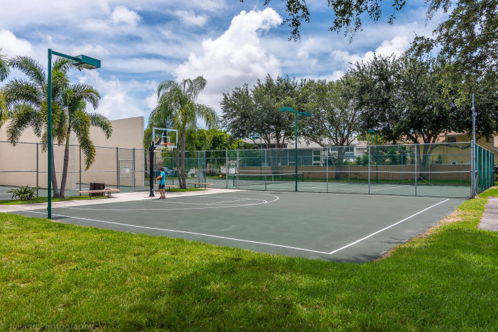 FAIRFIELD AT BOCA 5 OF CEDAR GROVE - Residential Lease