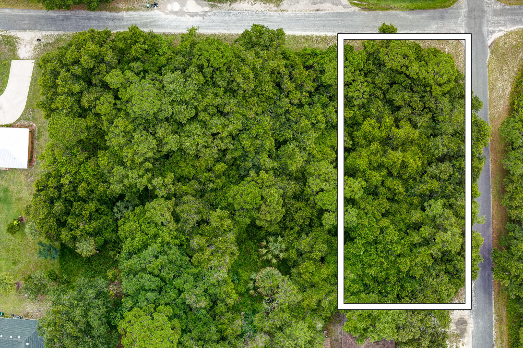 Excellent vacant lot on in Fort Pierce, offering a great opportunity to build a custom home or investment property. The adjacent lot is also available for purchase, providing the potential to secure additional space, privacy, or development flexibility.