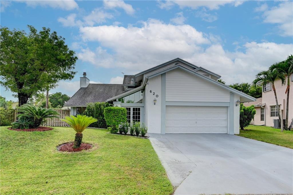 Pebble Creek Jacaranda 83 - Residential