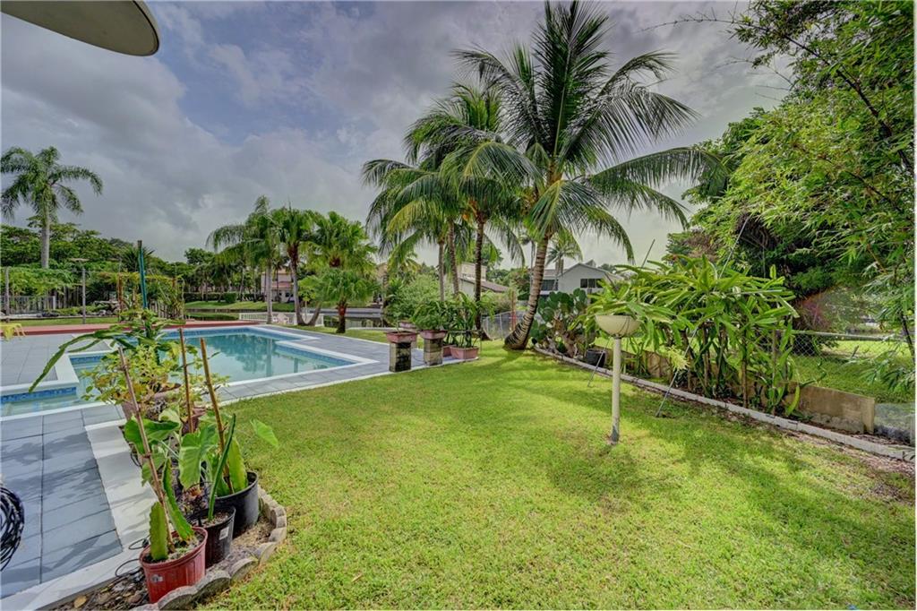 Pebble Creek Jacaranda 83 - Residential
