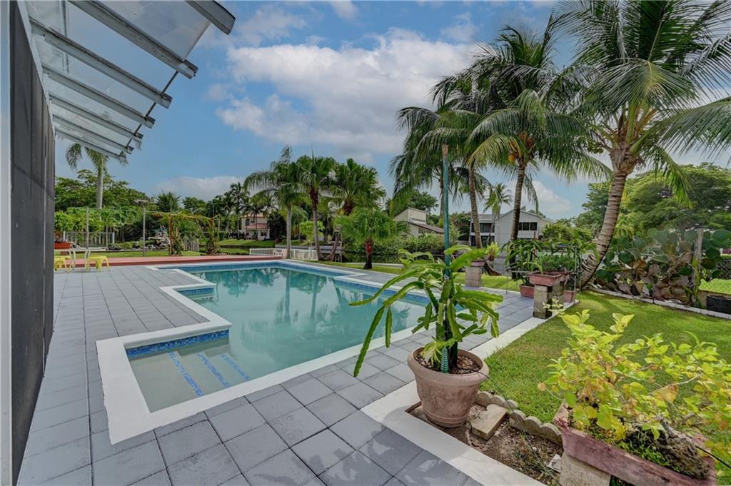 Pebble Creek Jacaranda 83 - Residential