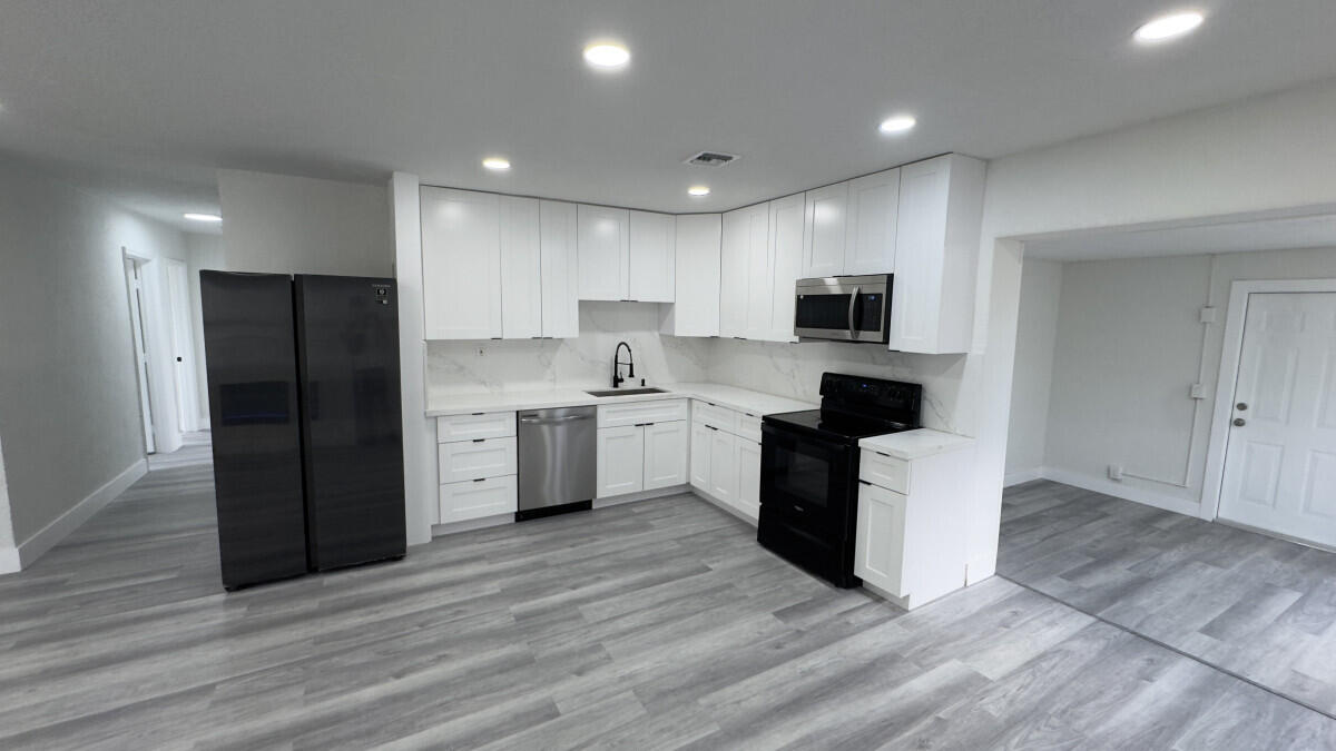 WOODLAND PARK AMD PLAT - Residential