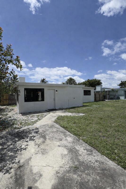 WOODLAND PARK AMD PLAT - Residential