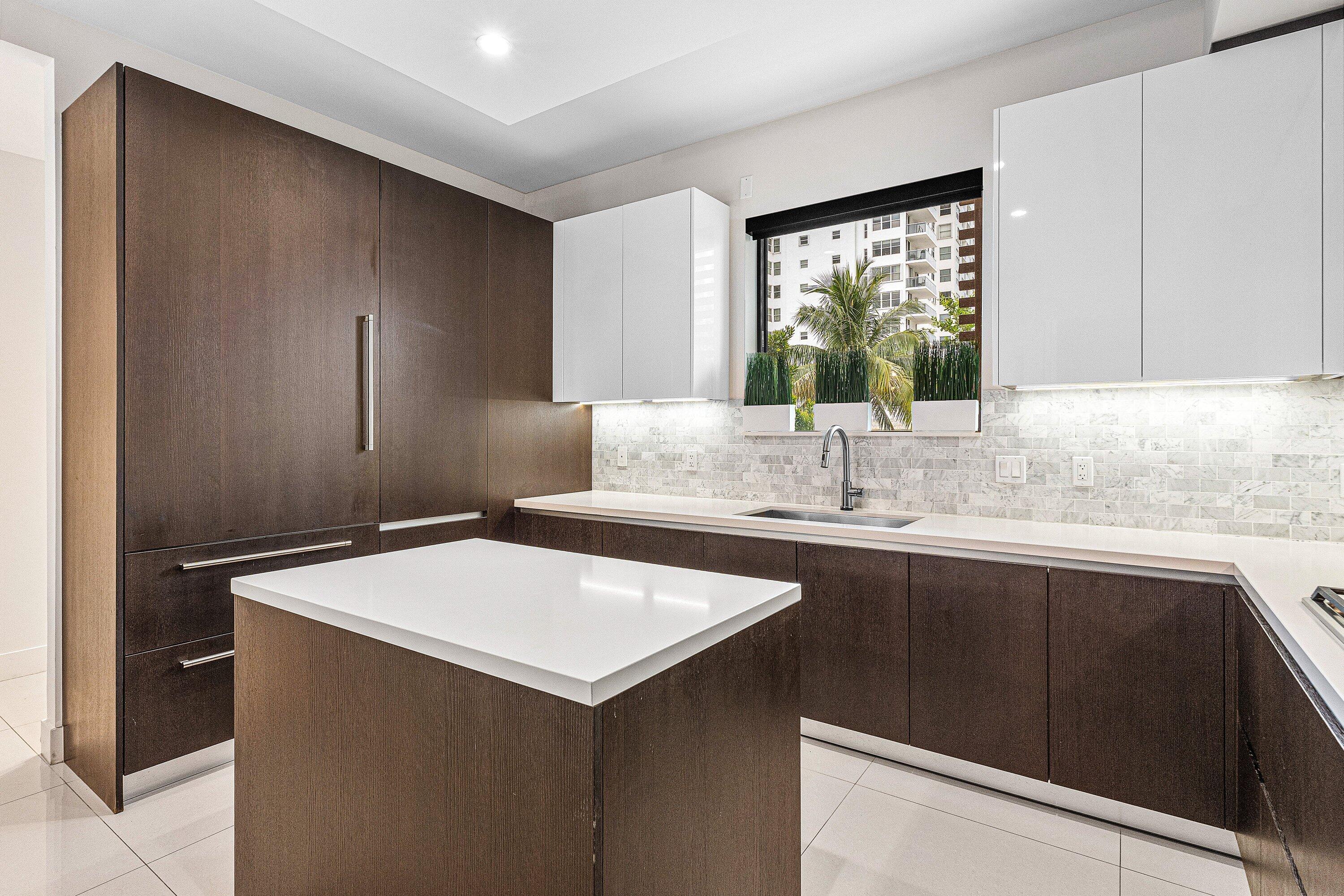 30 THIRTY NORTH OCEAN CONDO - Residential