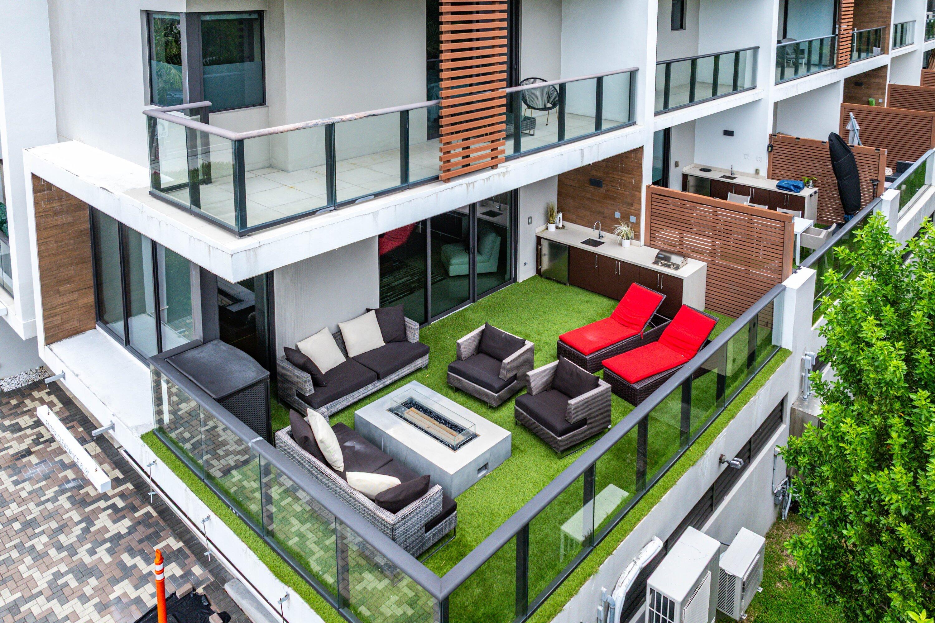 30 THIRTY NORTH OCEAN CONDO - Residential