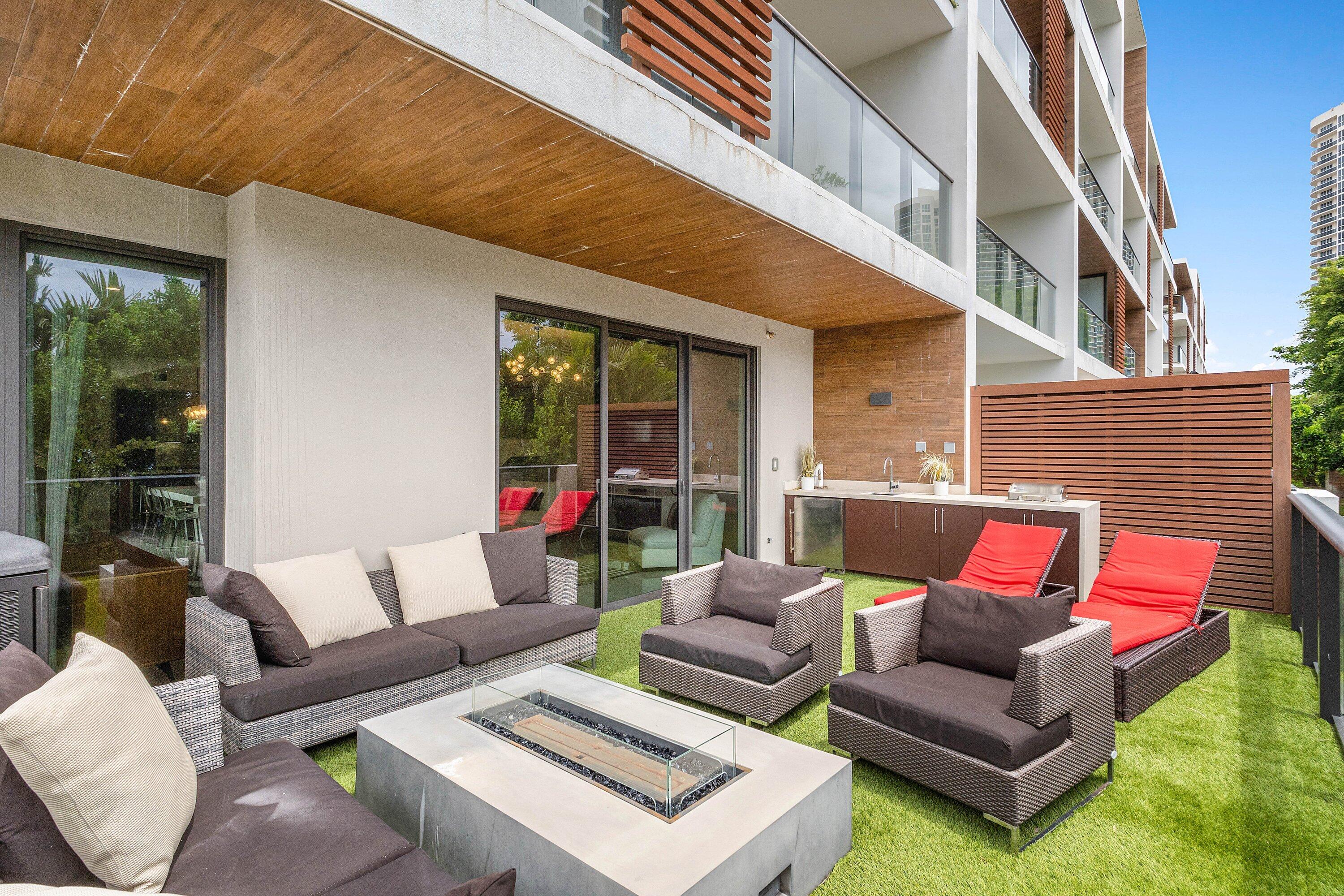 30 THIRTY NORTH OCEAN CONDO - Residential