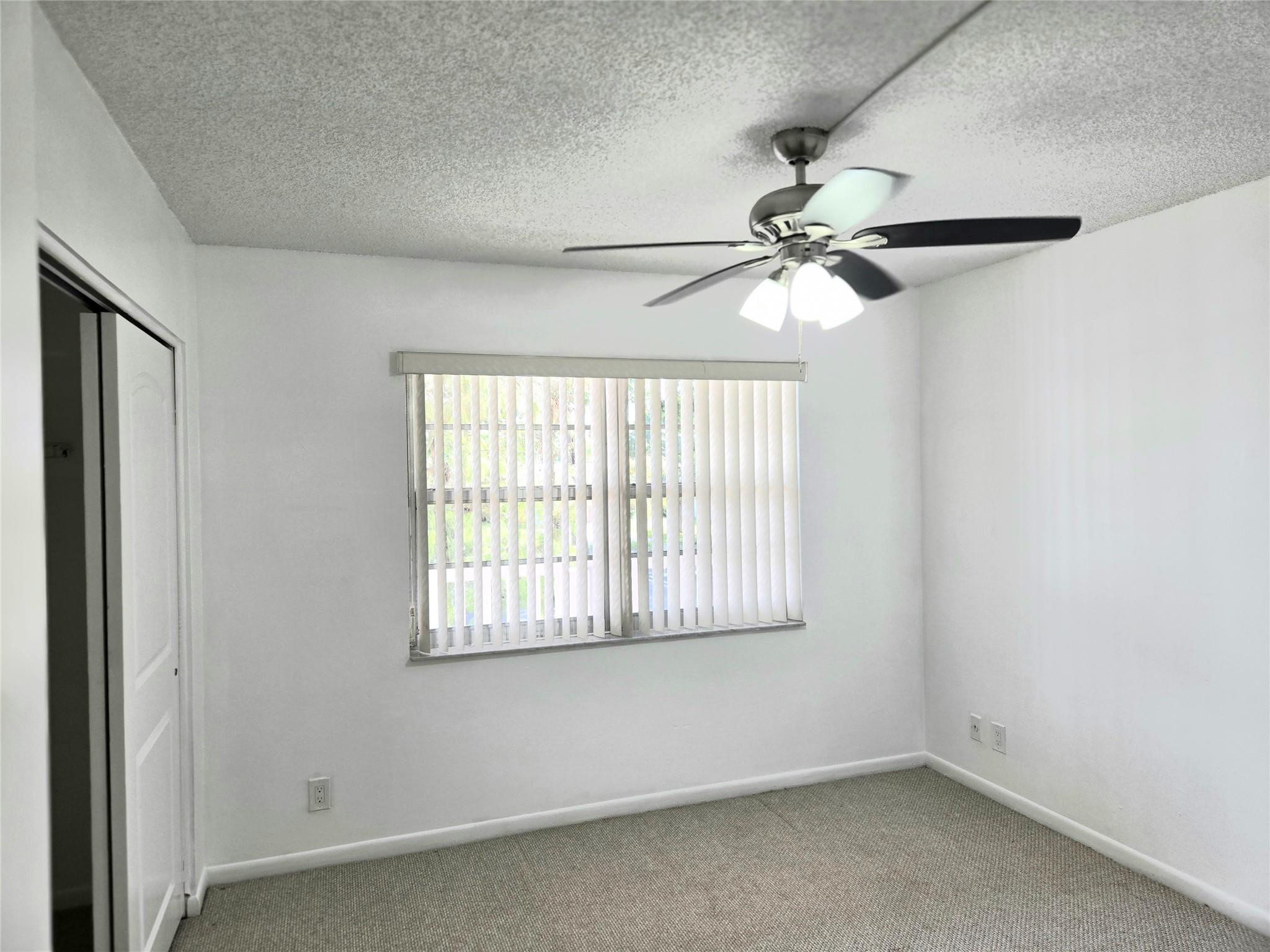 SHERWOOD SQUARE CONDOMINIUM - Residential Lease