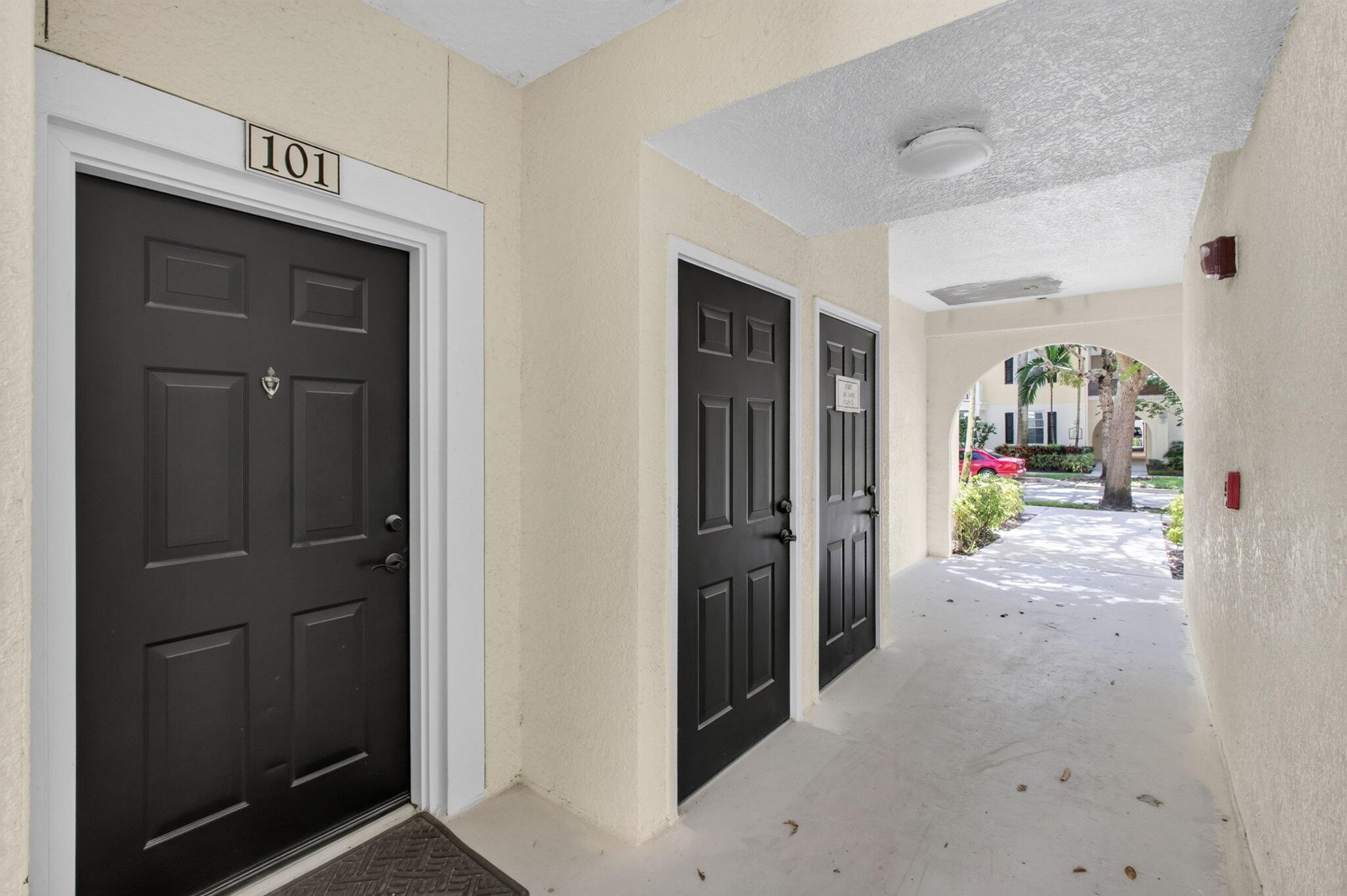 SOMERSET AT ABACOA CONDO - Residential