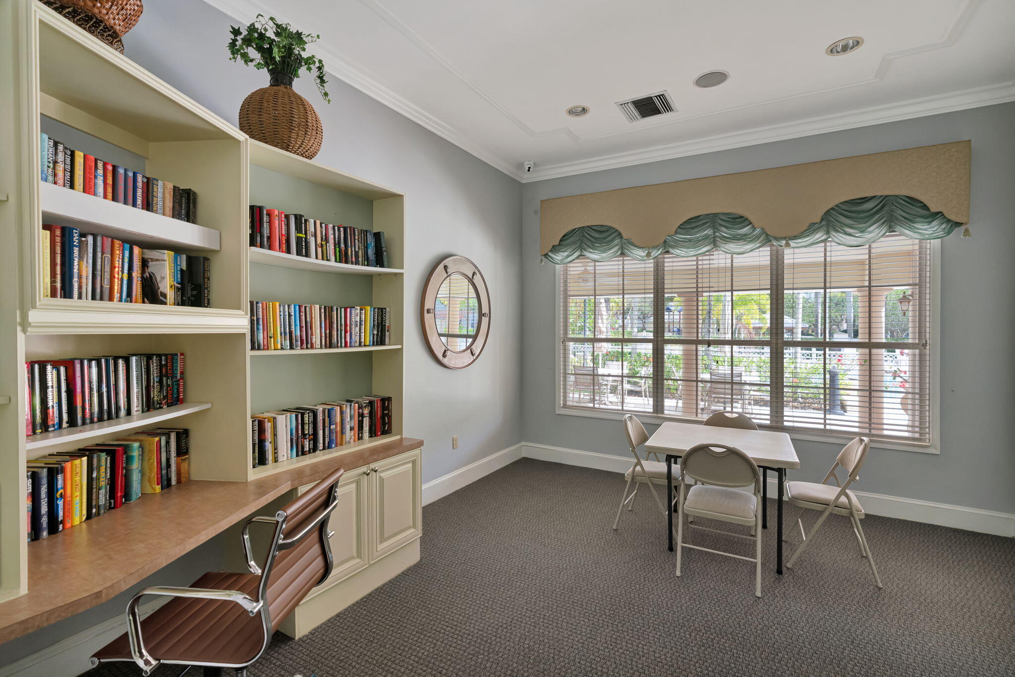 SOMERSET AT ABACOA CONDO - Residential