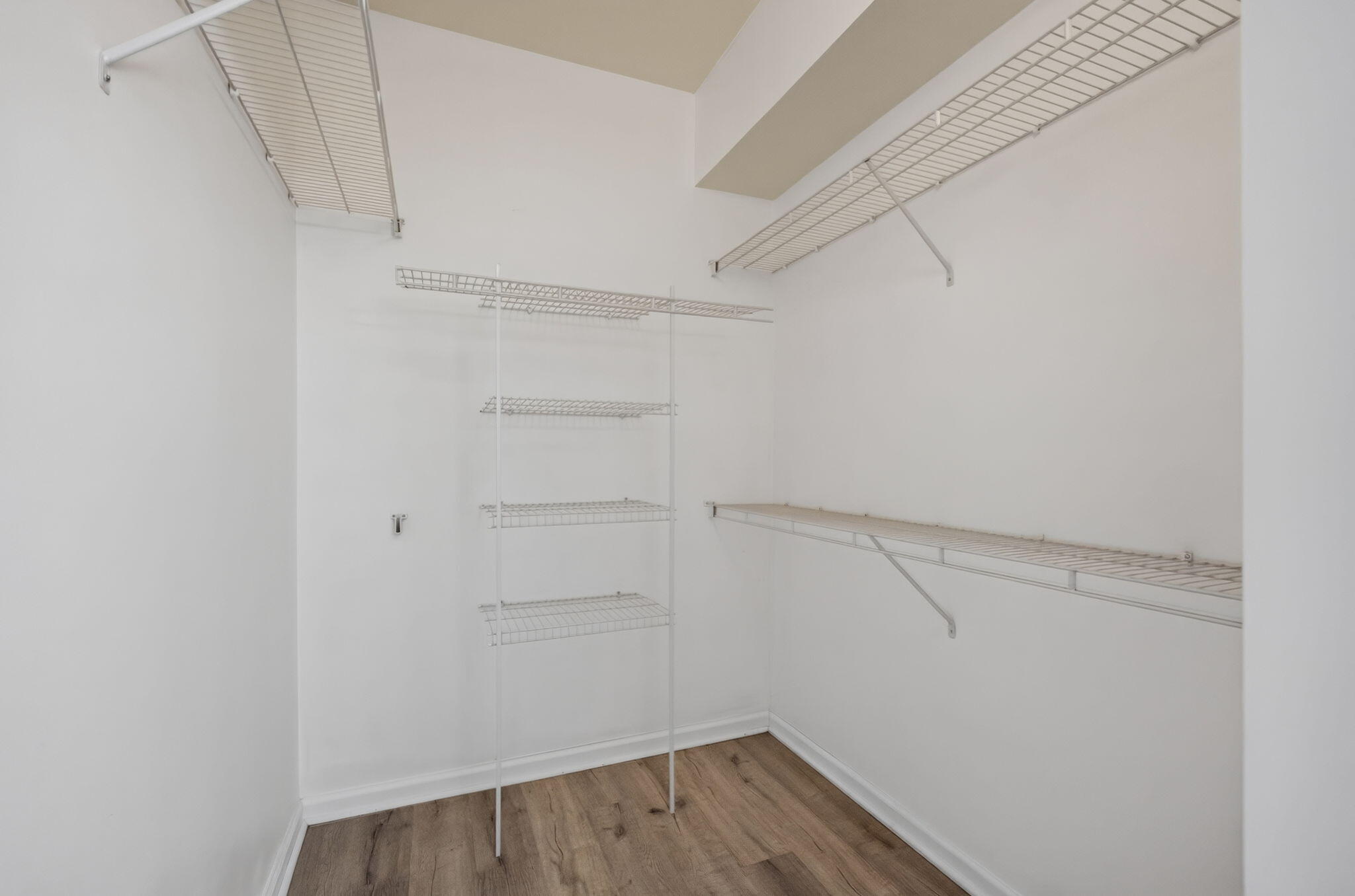 SOMERSET AT ABACOA CONDO - Residential