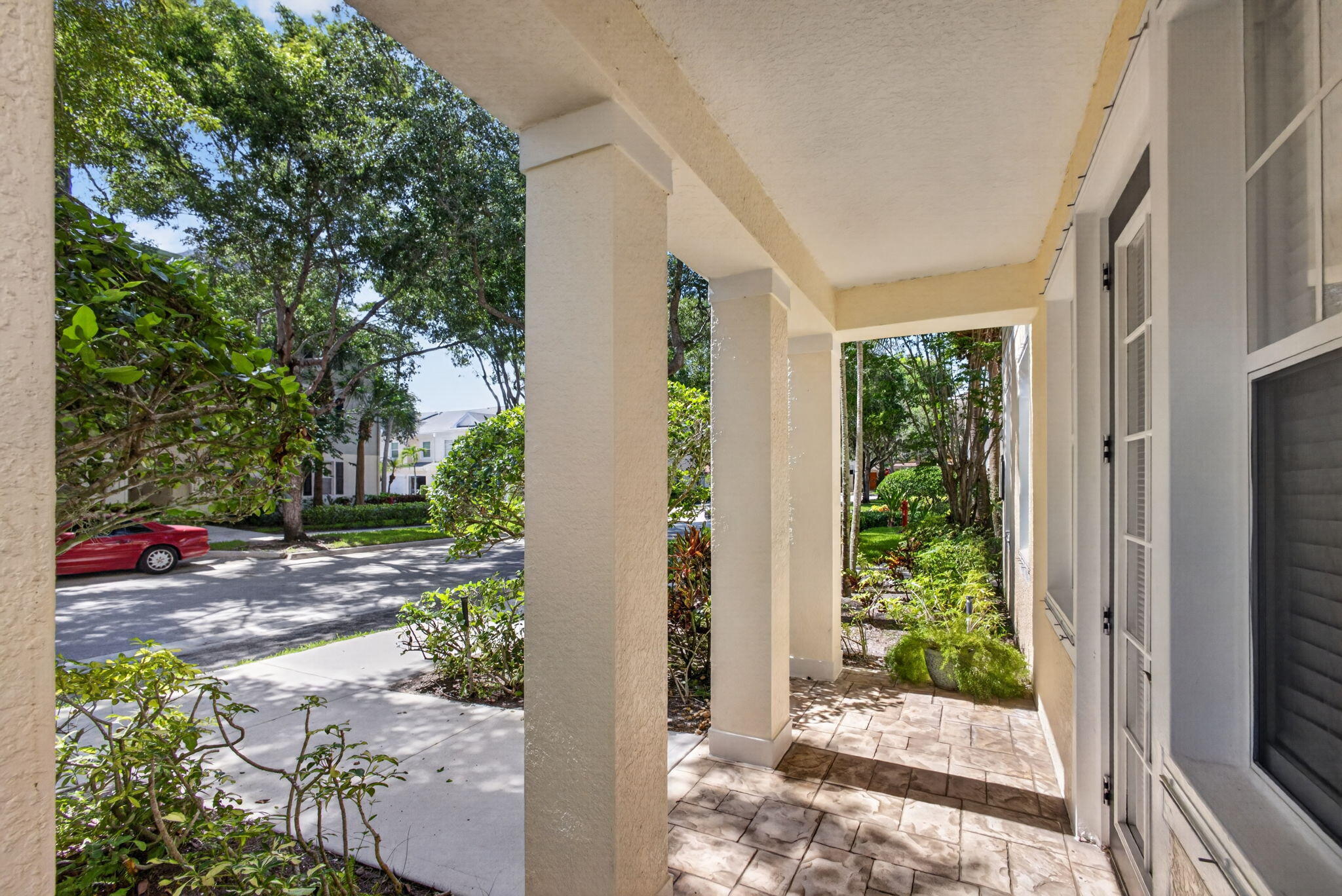 SOMERSET AT ABACOA CONDO - Residential