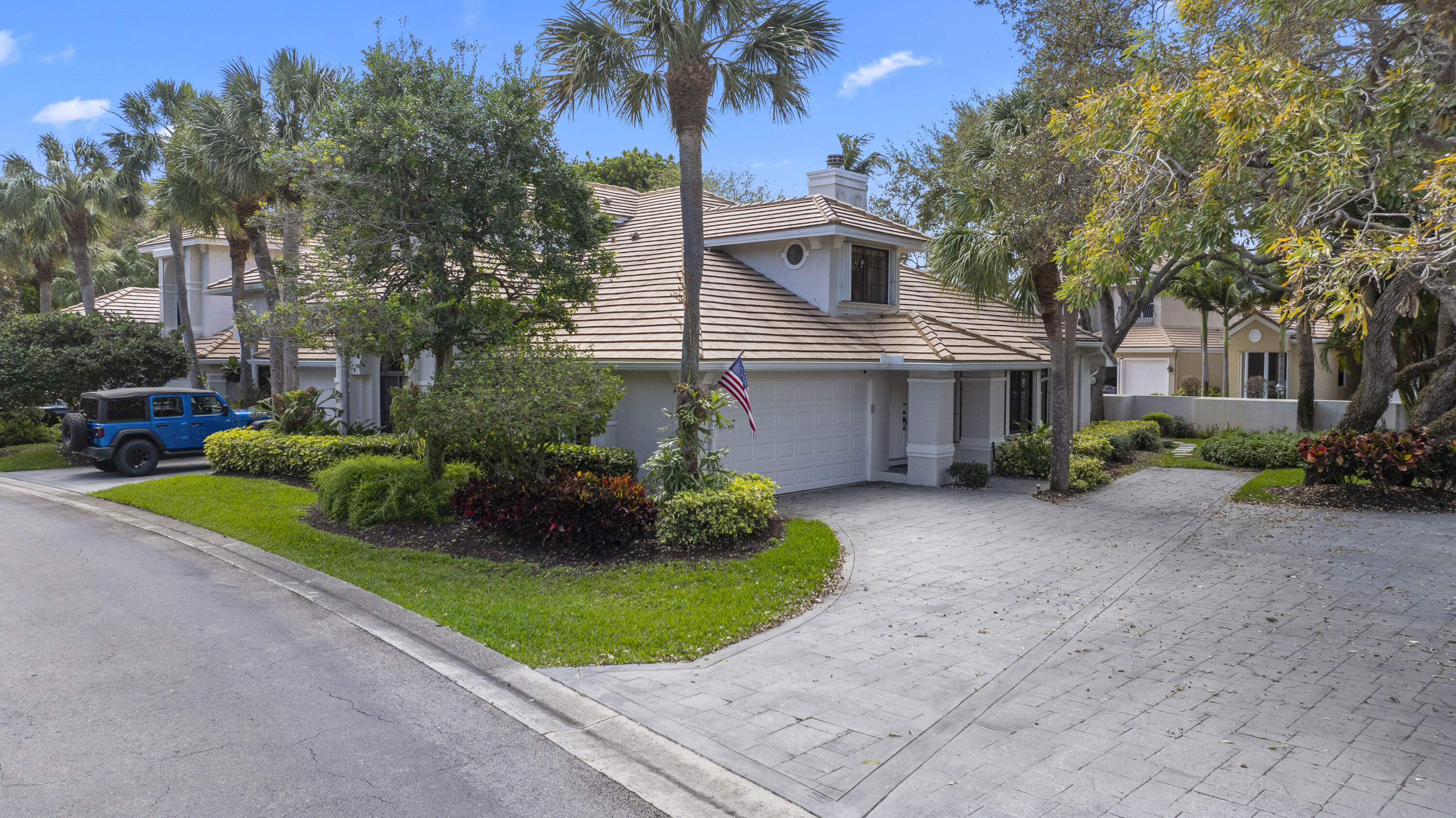 OAK HARBOUR 4 - Residential