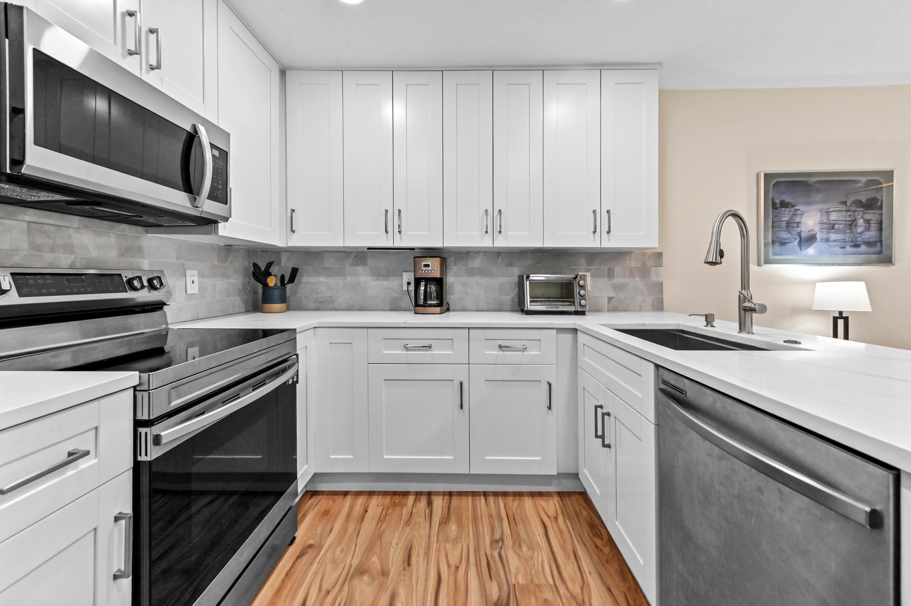 PINE RIDGE - Residential