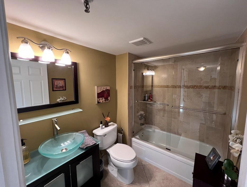 WATERS EDGE TOWERS CONDO - Residential Lease