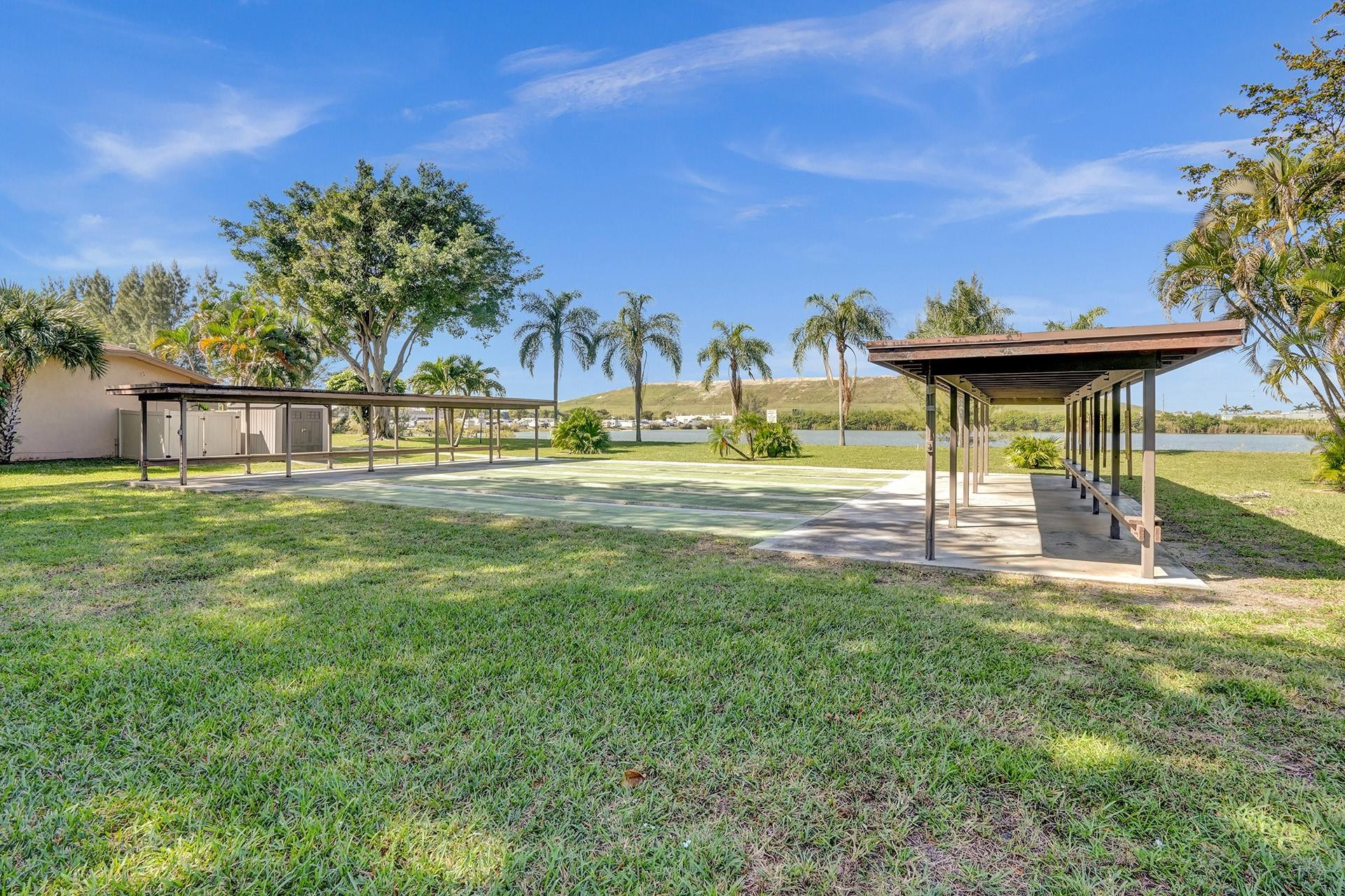 WATERS EDGE TOWERS CONDO - Residential Lease