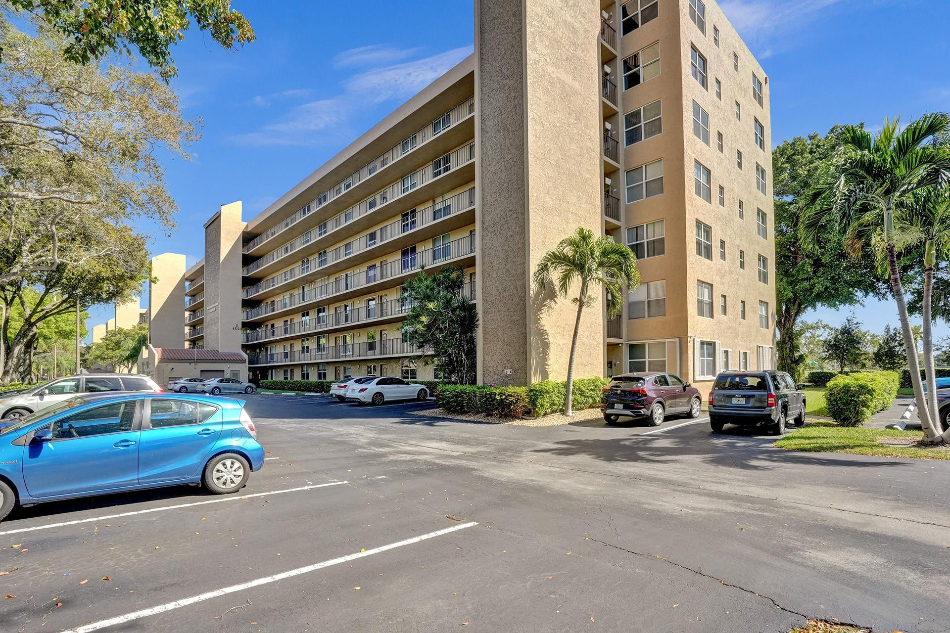 Welcome to this stunning 2-bed, 2-bath condo on the 5th floor in the heart of Deerfield Beach. The kitchen boasts top-of-the-line appliances and ample counter space, perfect for the home chef. Enjoy PLENTY of storage space, in-unit washer and dryer, built-in closets in both bedrooms, and hurricane impact glass windows. Revel in lake and pool views from your window. The community features a heated pool, sauna, clubhouse, gym, and ample guest parking, all just across the street. Minimum credit score of 700 required. Don't miss this chance to make this amazing condo your new home. Prime location: 8 minutes from I-95 and Promenade Shopping Center.