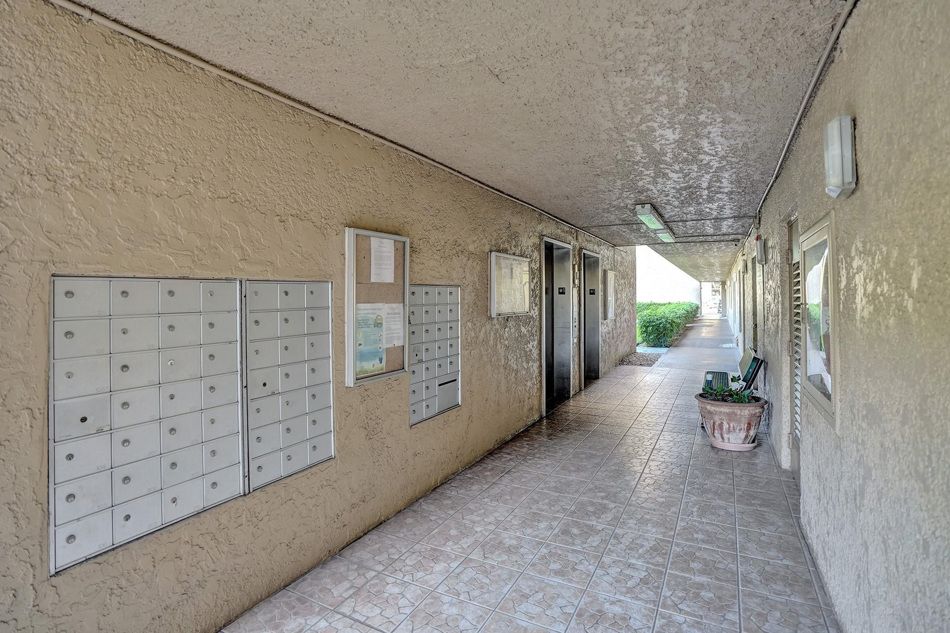 WATERS EDGE TOWERS CONDO - Residential Lease