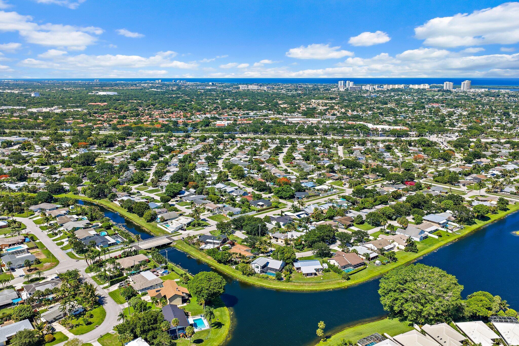 PALM BEACH GARDENS ESTATES - Residential