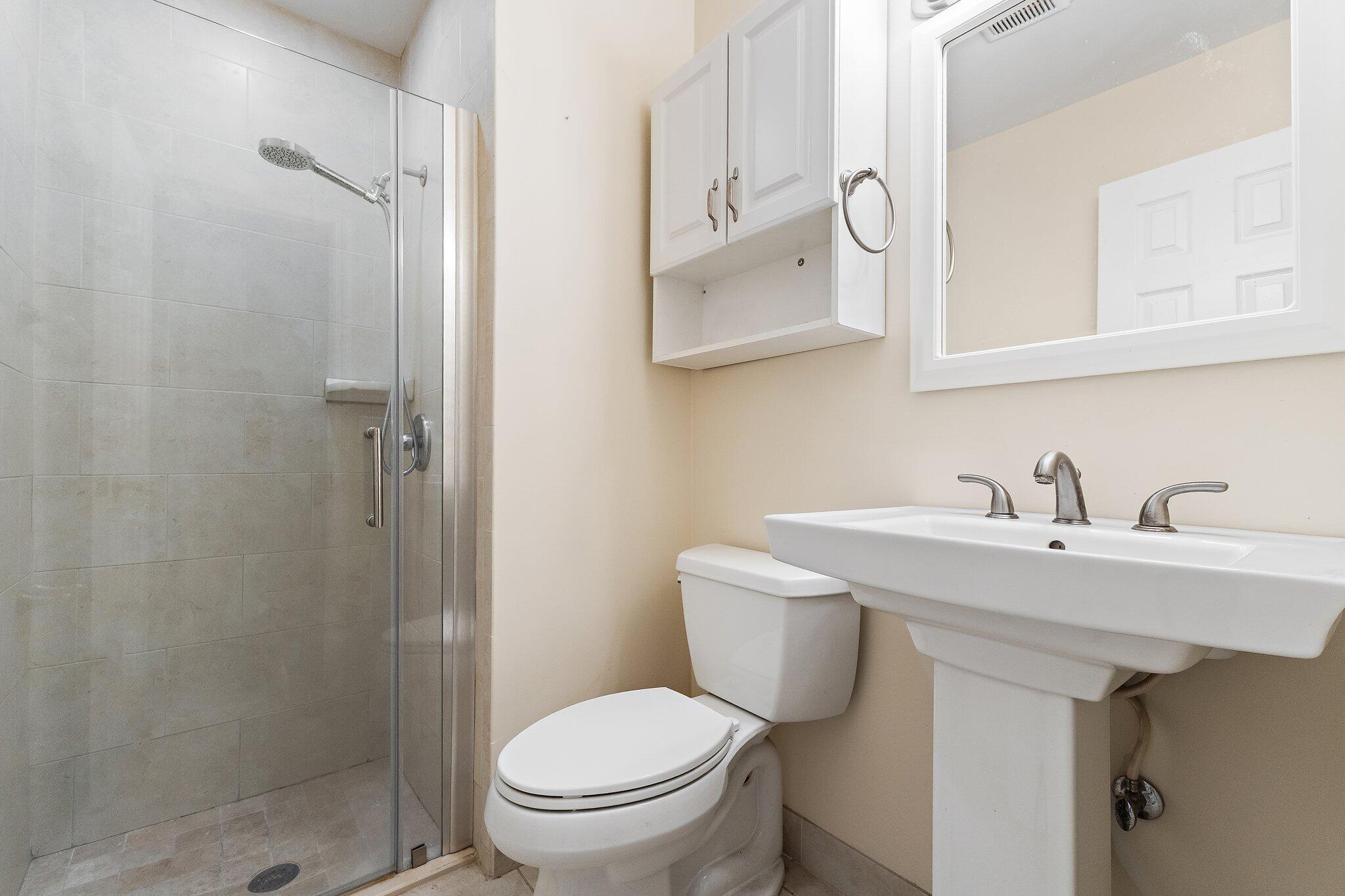 PALM BEACH GARDENS ESTATES - Residential