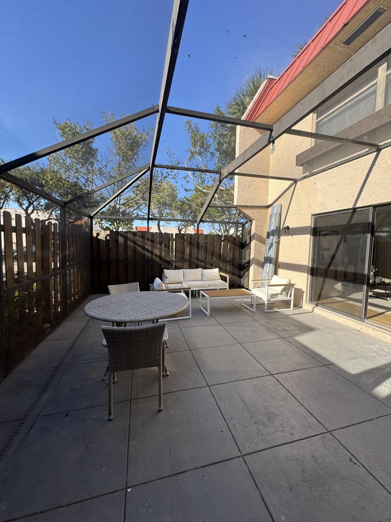 SEVEN SPRINGS 1 - Residential