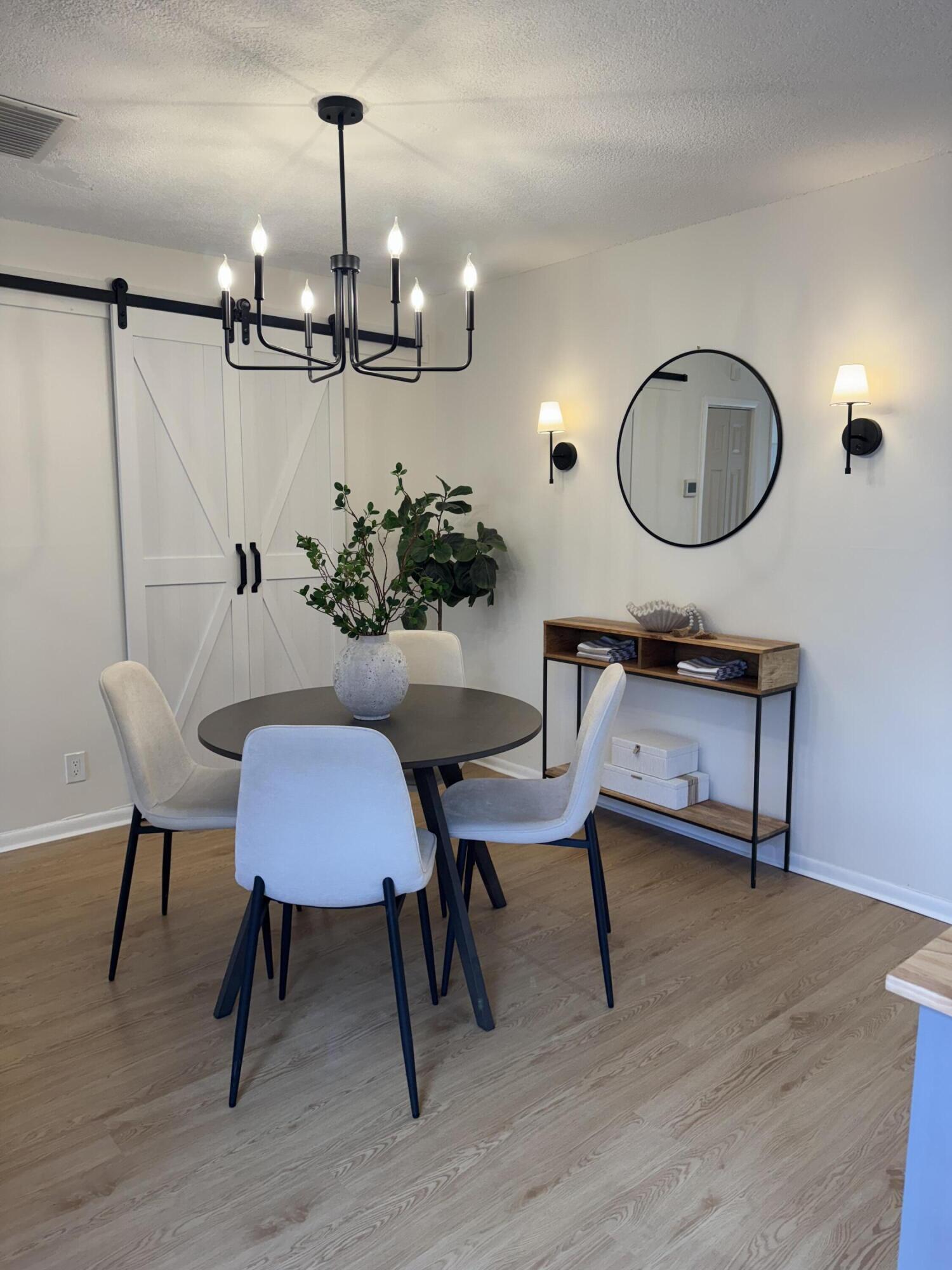 SEVEN SPRINGS 1 - Residential