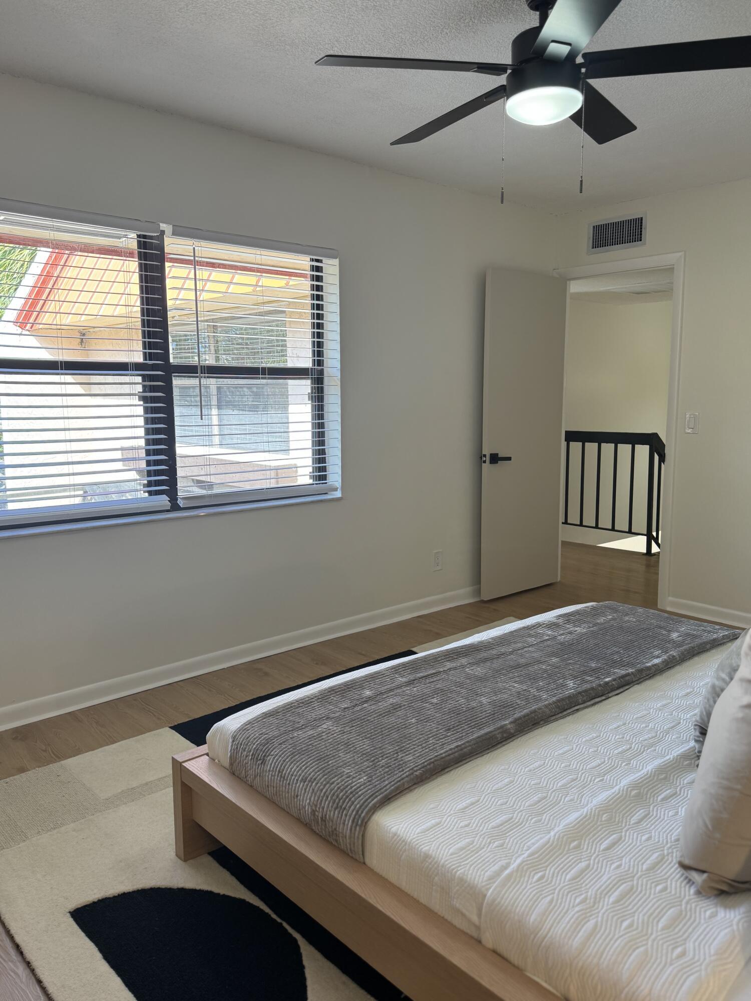 SEVEN SPRINGS 1 - Residential