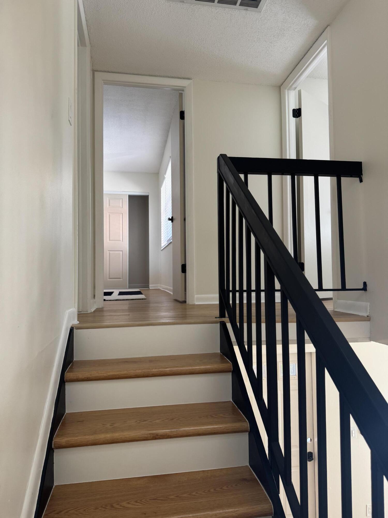 SEVEN SPRINGS 1 - Residential