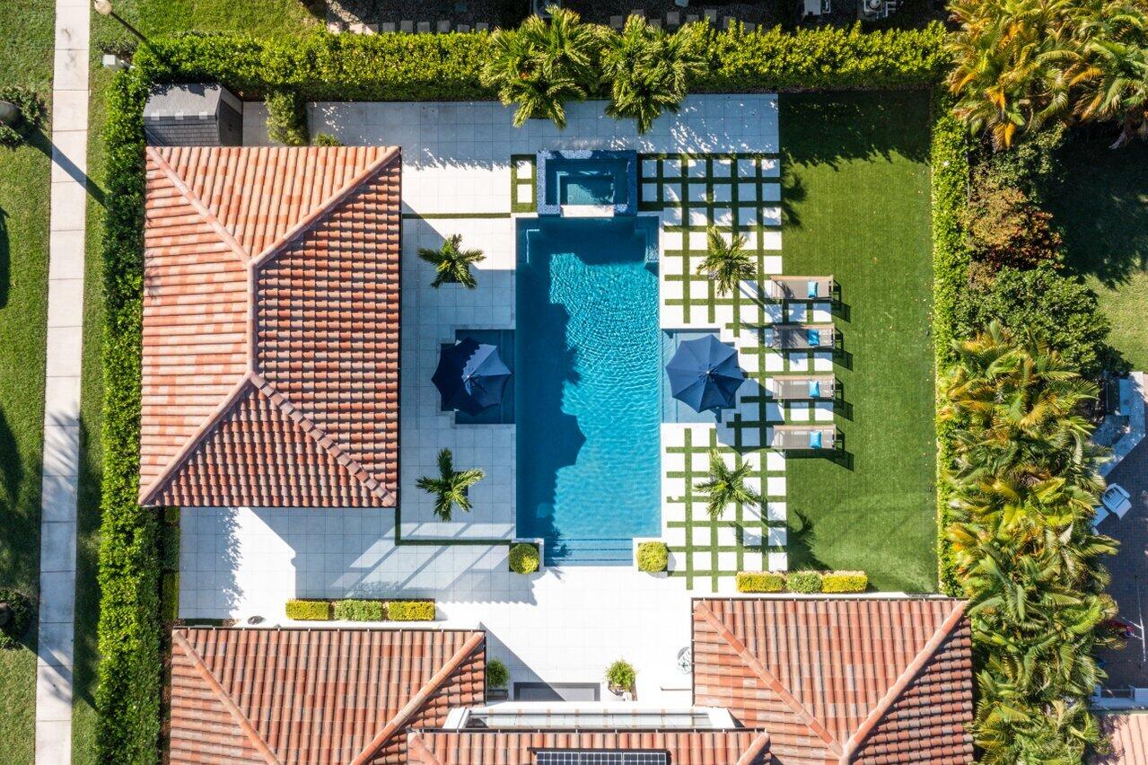 THE OAKS AT BOCA RATON - Residential