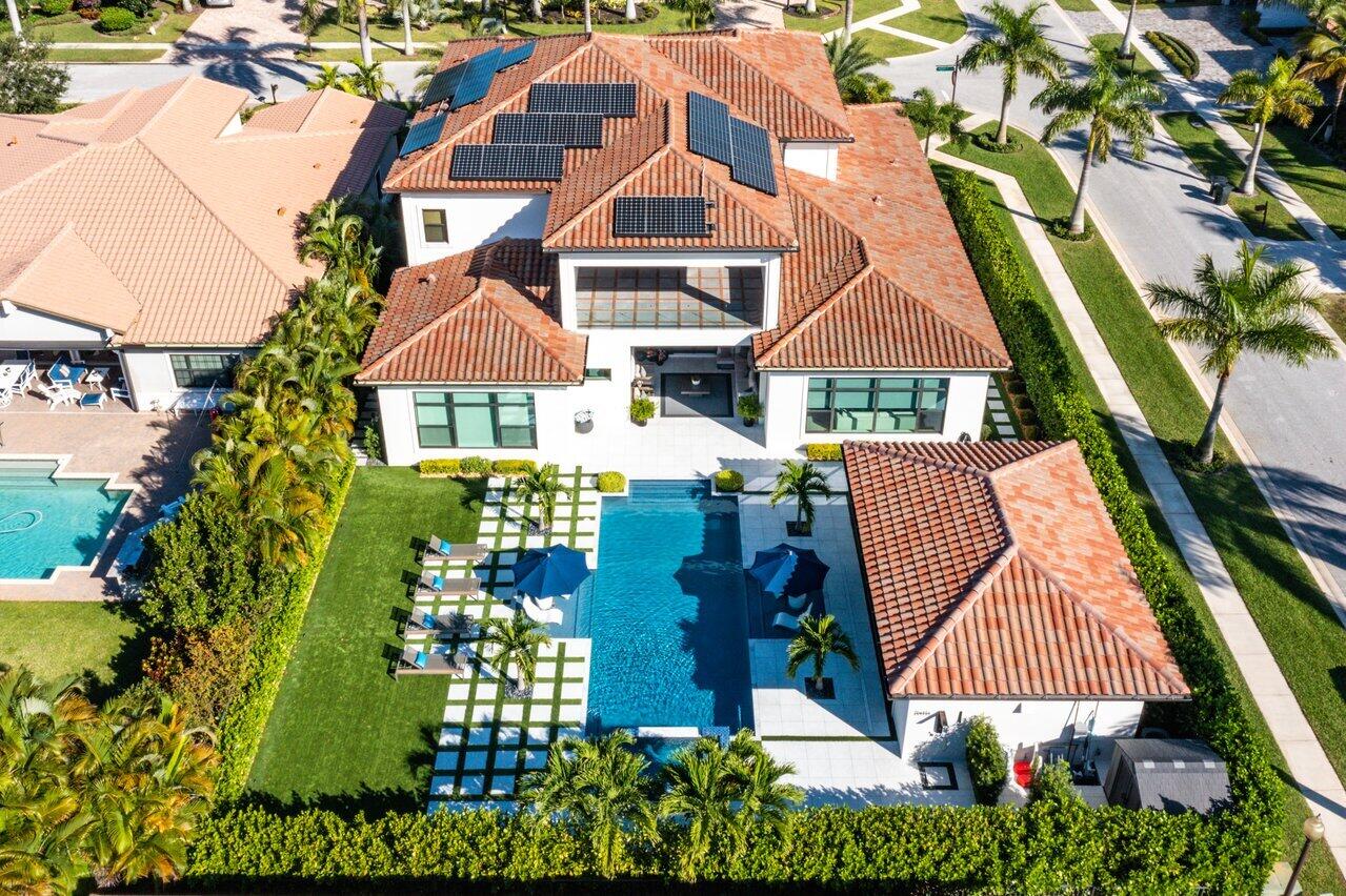 THE OAKS AT BOCA RATON - Residential