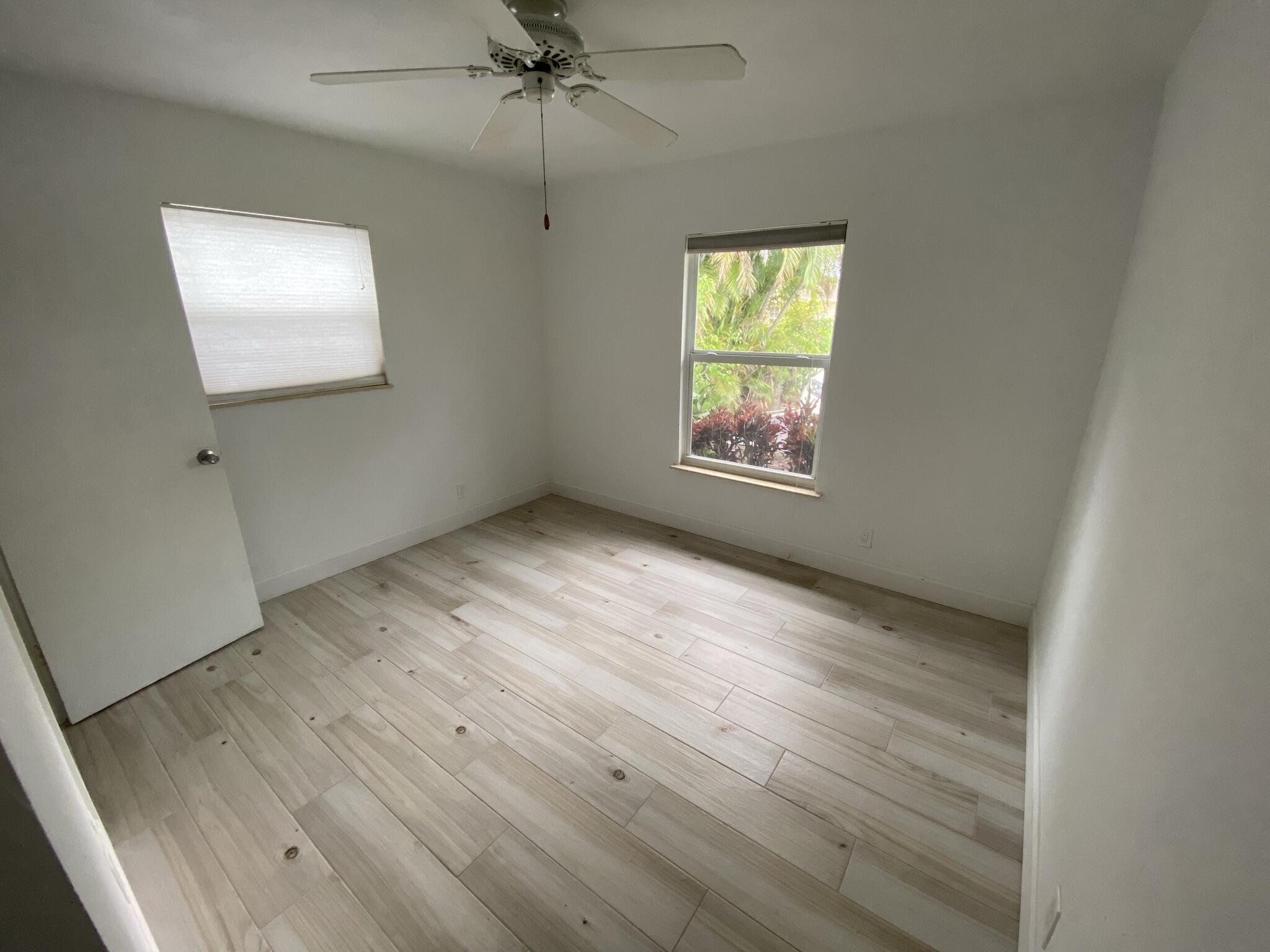 DELRAY MNR - Residential Lease