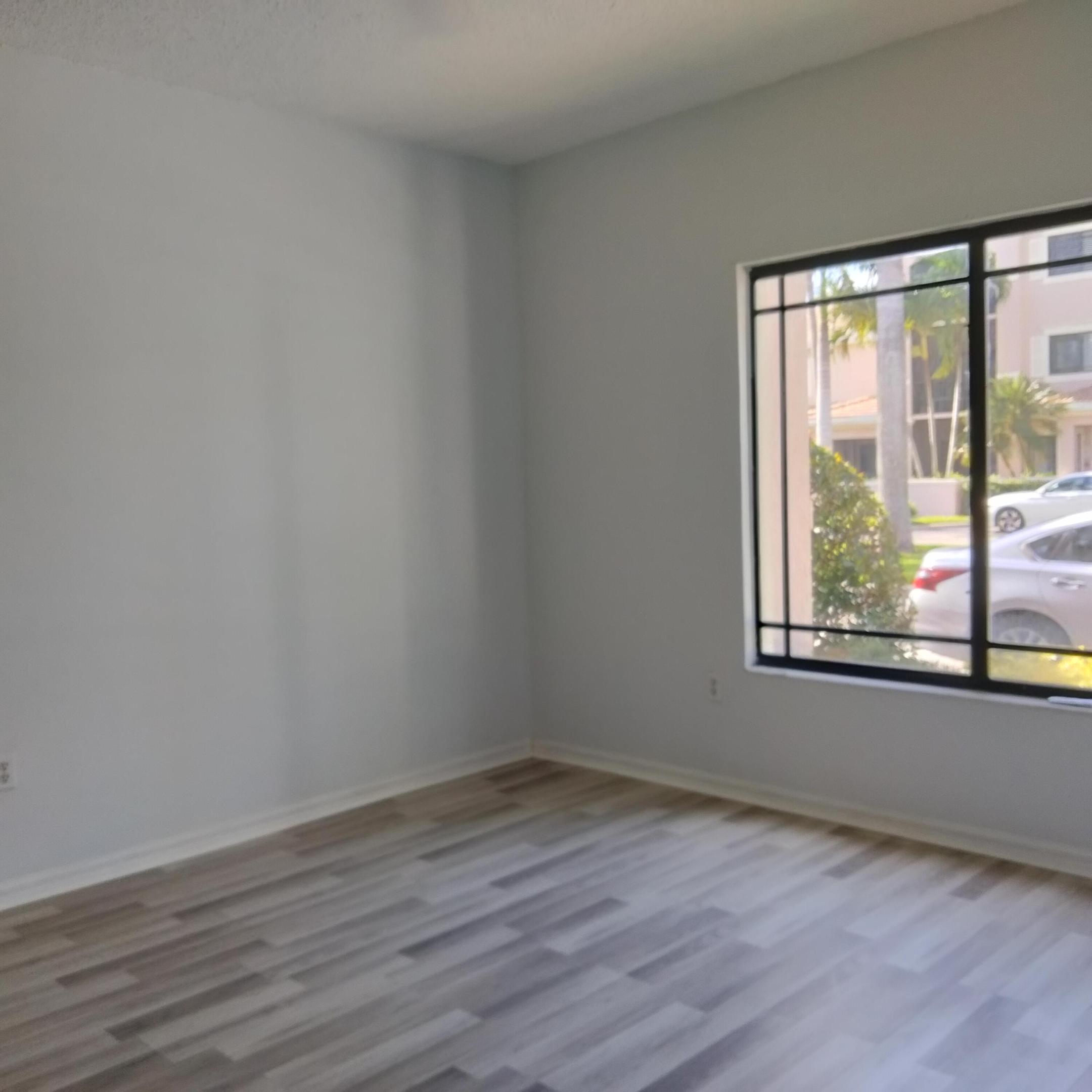 SAN MATERA THE GARDENS CONDO - Residential