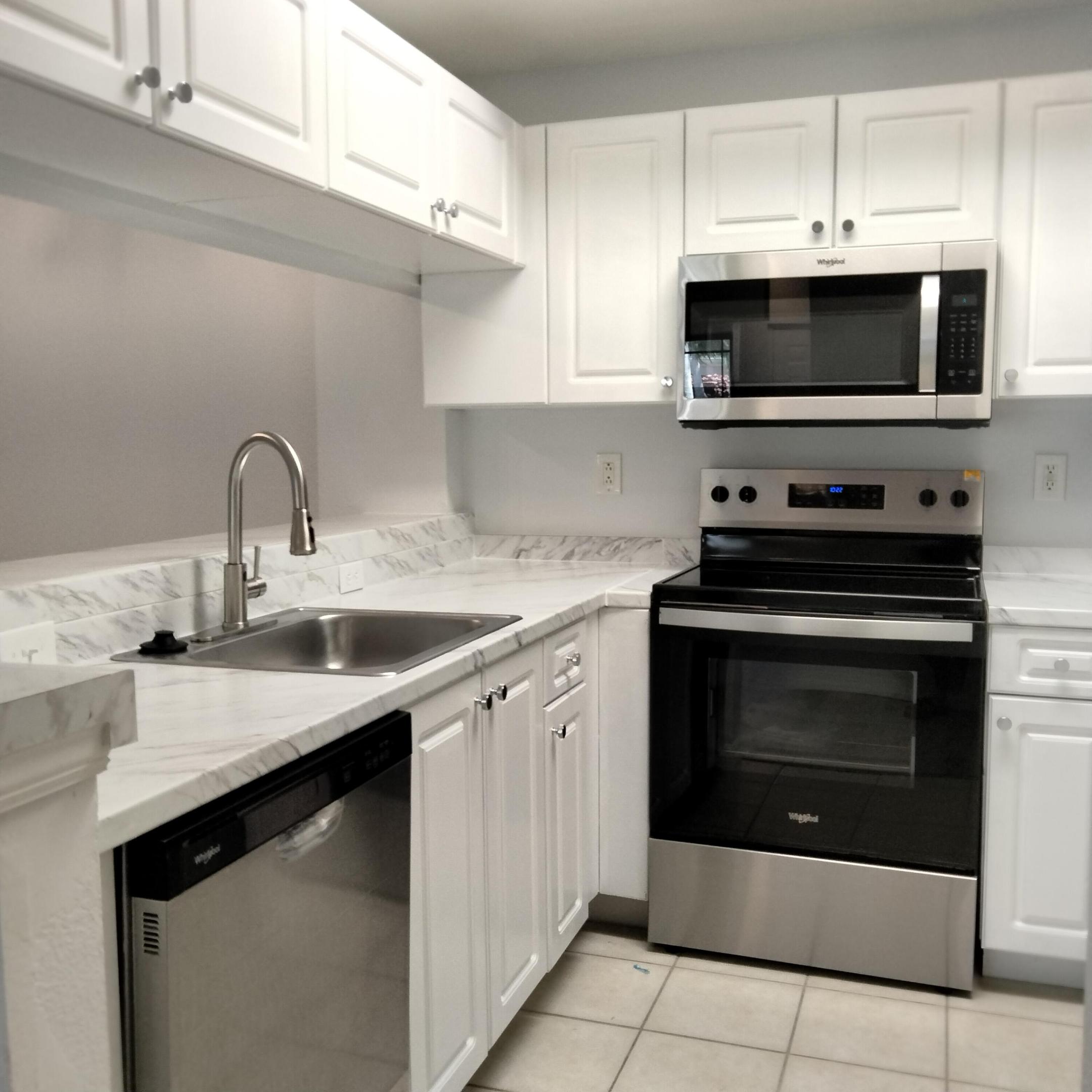 SAN MATERA THE GARDENS CONDO - Residential