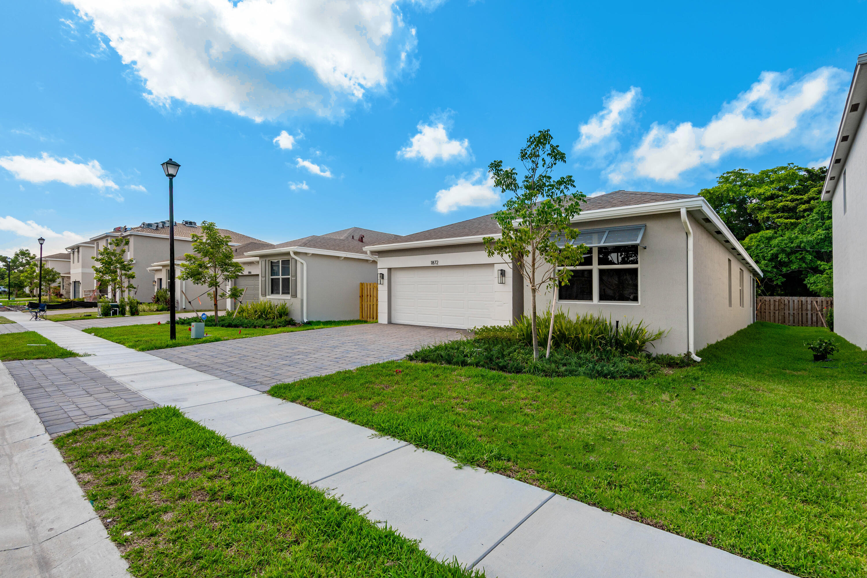 Hunters Manor - Residential Lease