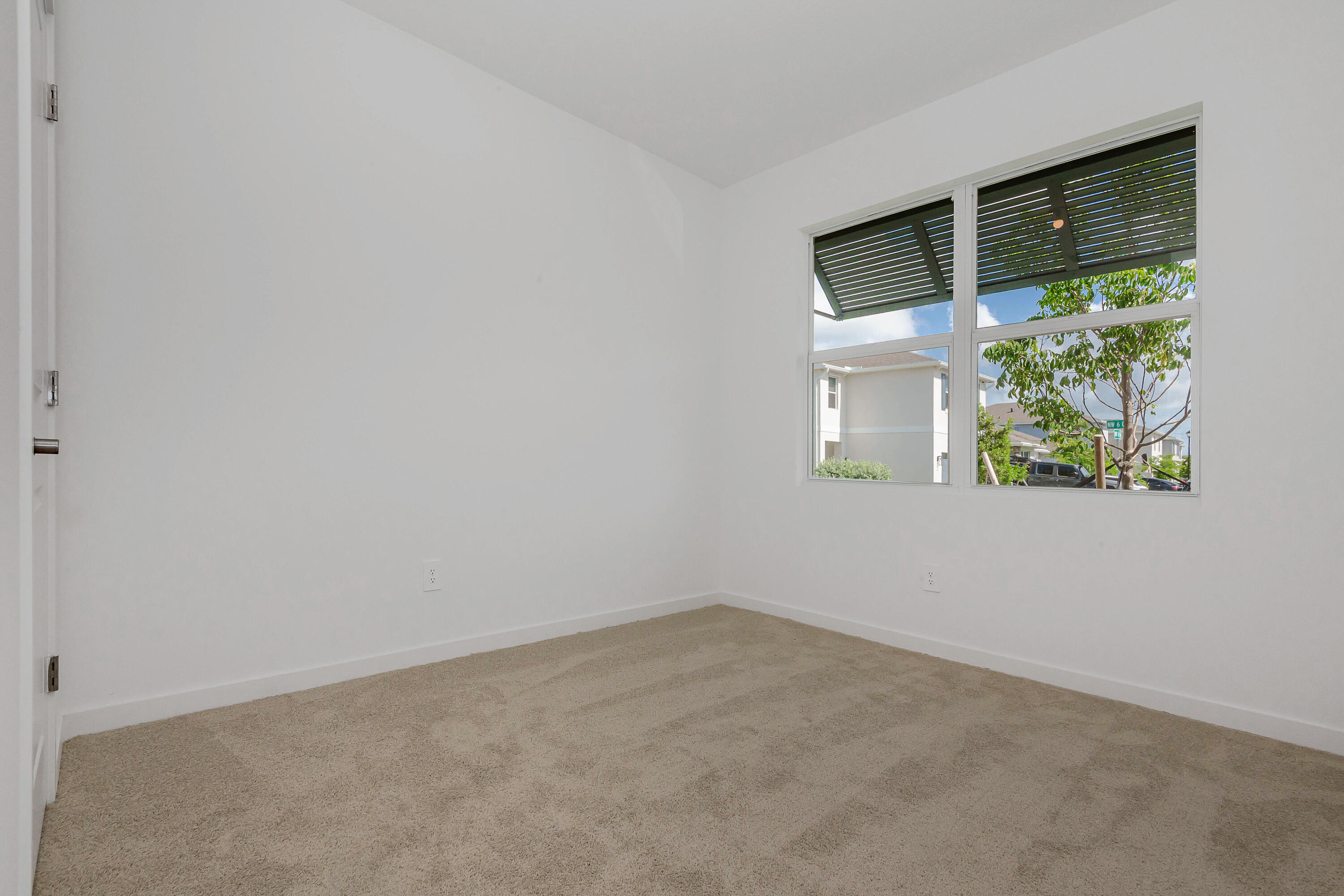Hunters Manor - Residential Lease