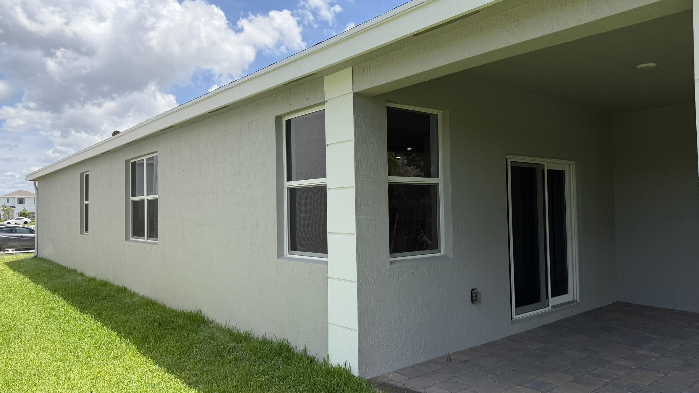 Hunters Manor - Residential Lease