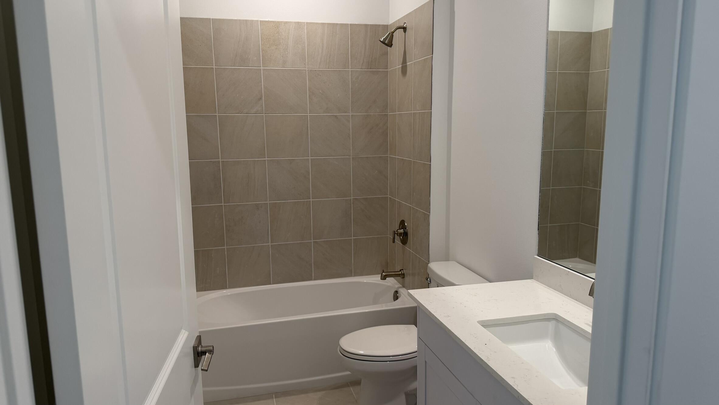 Hunters Manor - Residential Lease