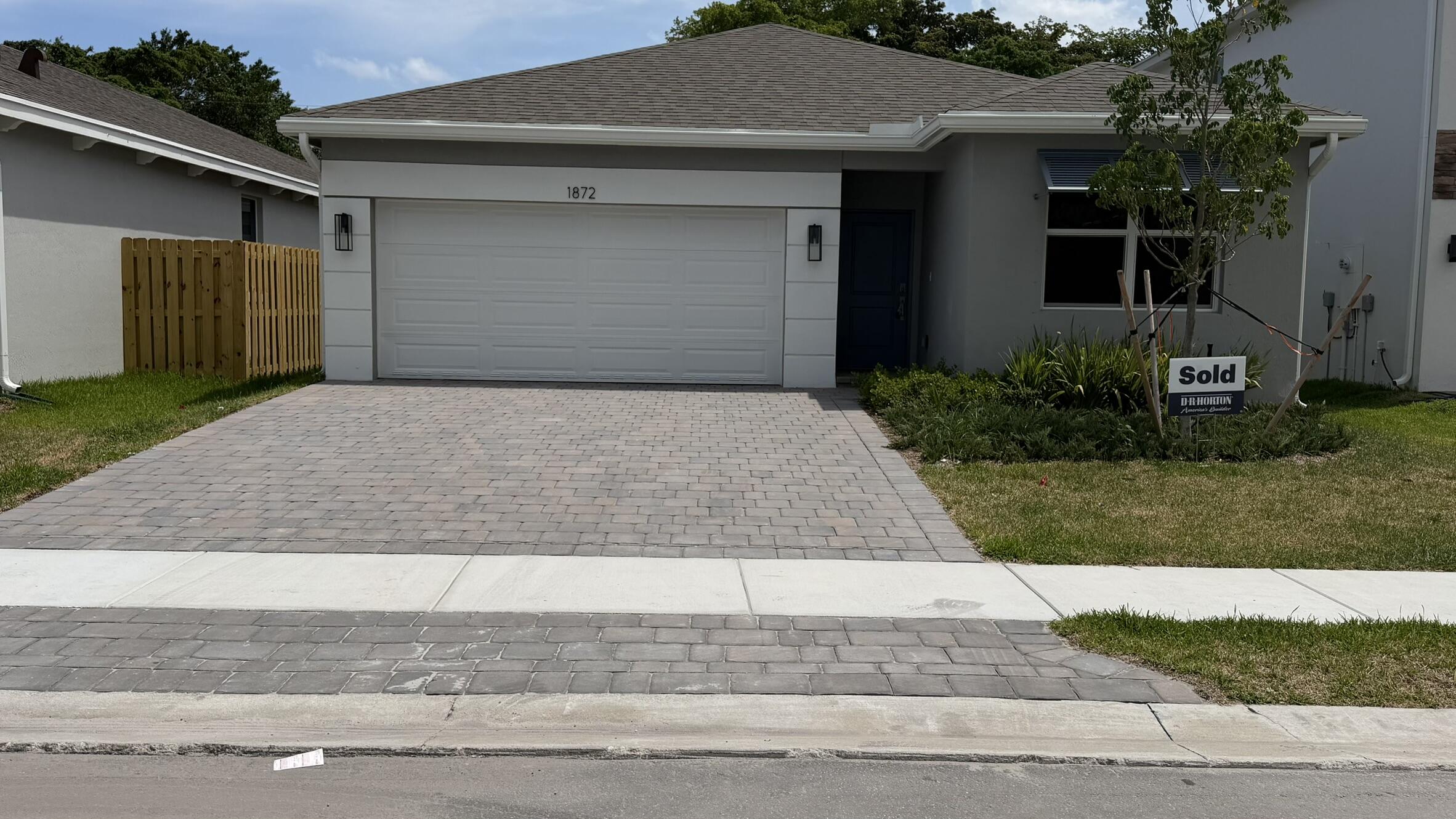 Hunters Manor - Residential Lease