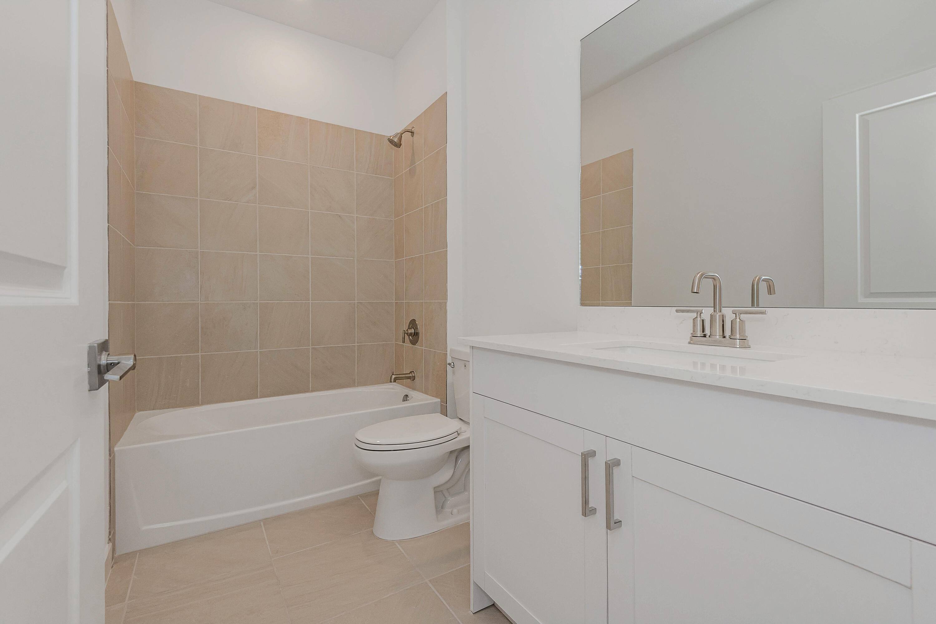Hunters Manor - Residential Lease