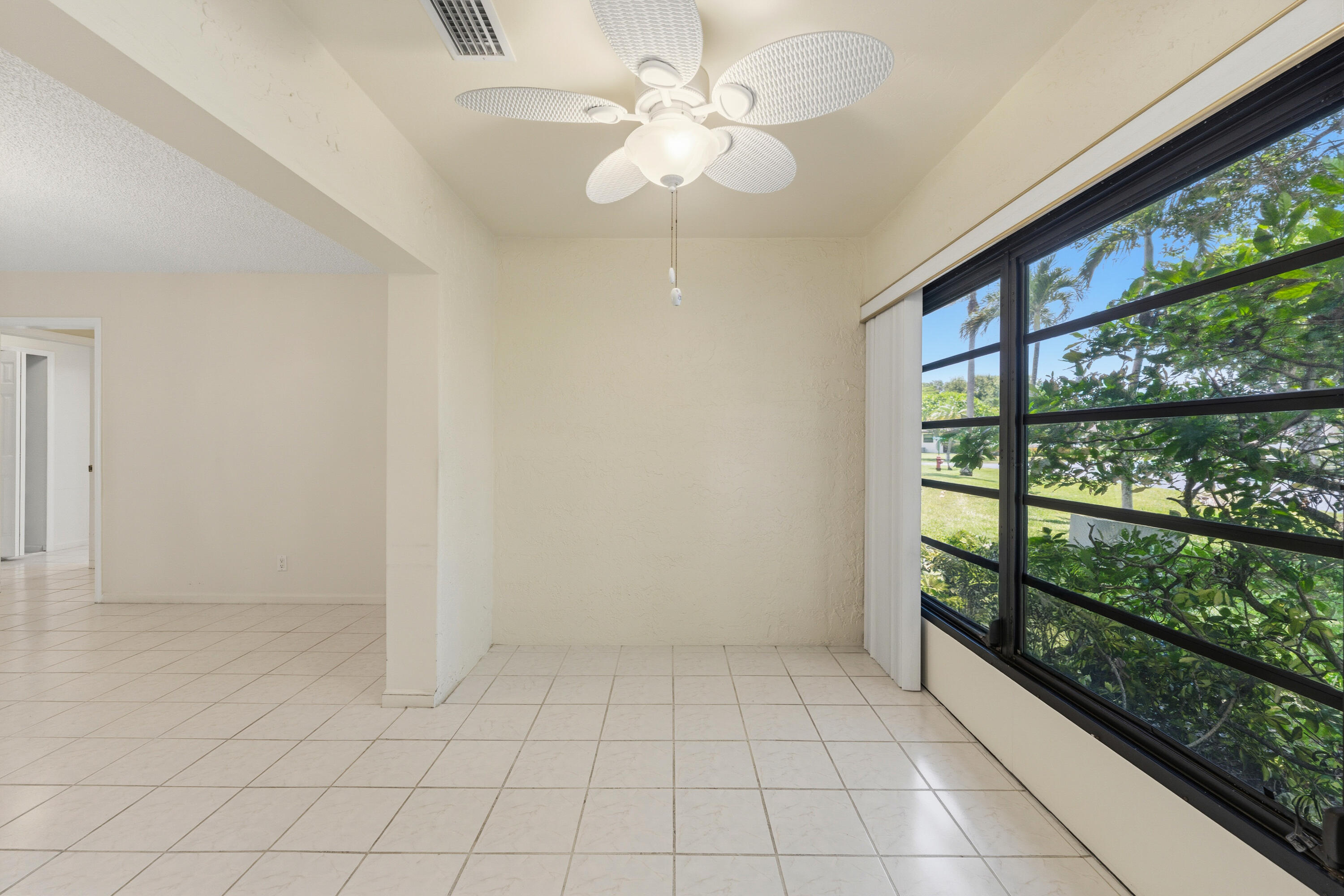 GREENTREE VILLAS CONDO - Residential