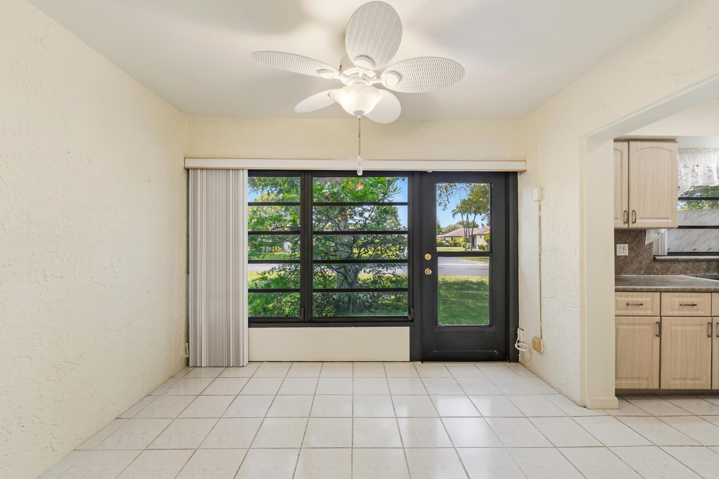 GREENTREE VILLAS CONDO - Residential