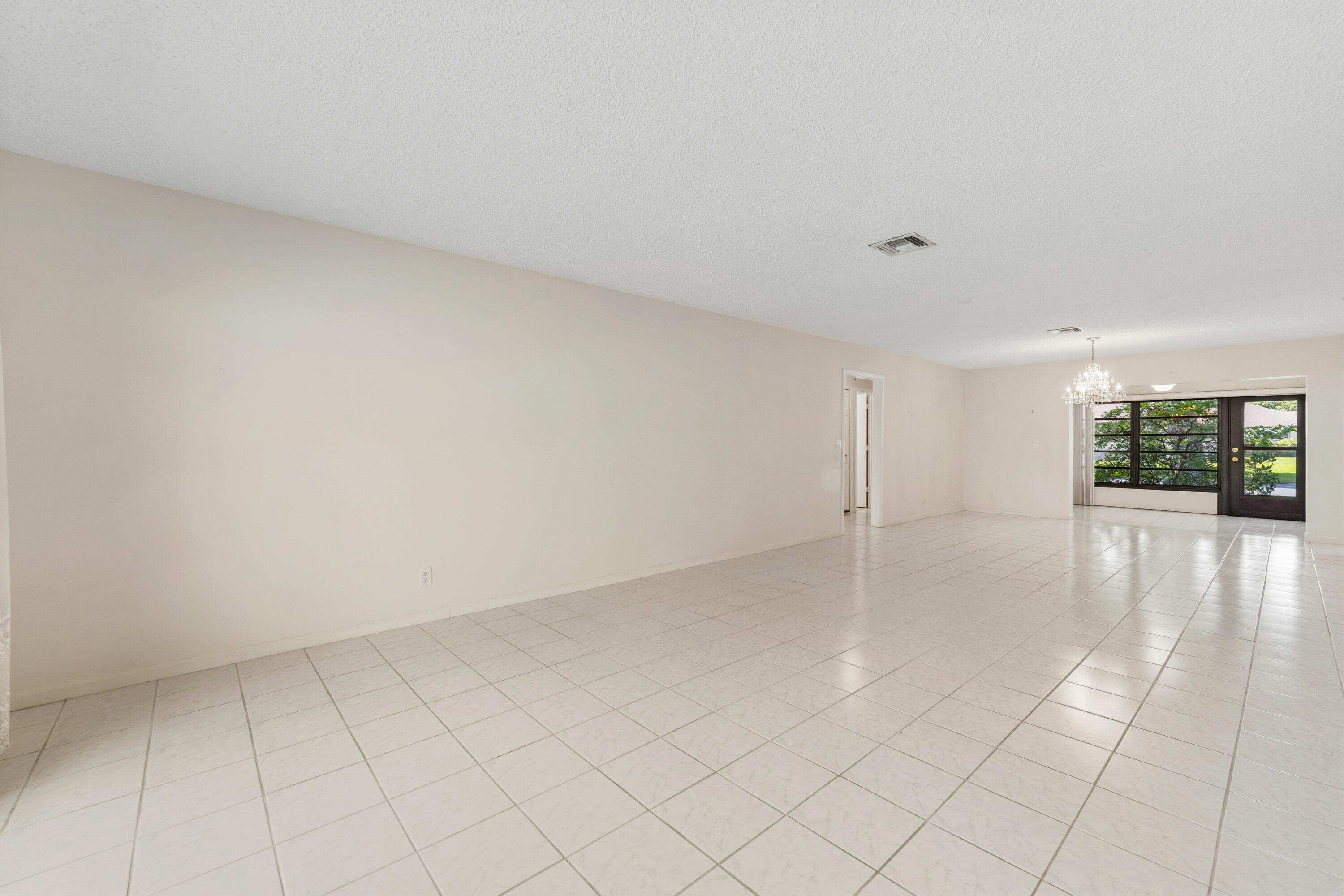 GREENTREE VILLAS CONDO - Residential