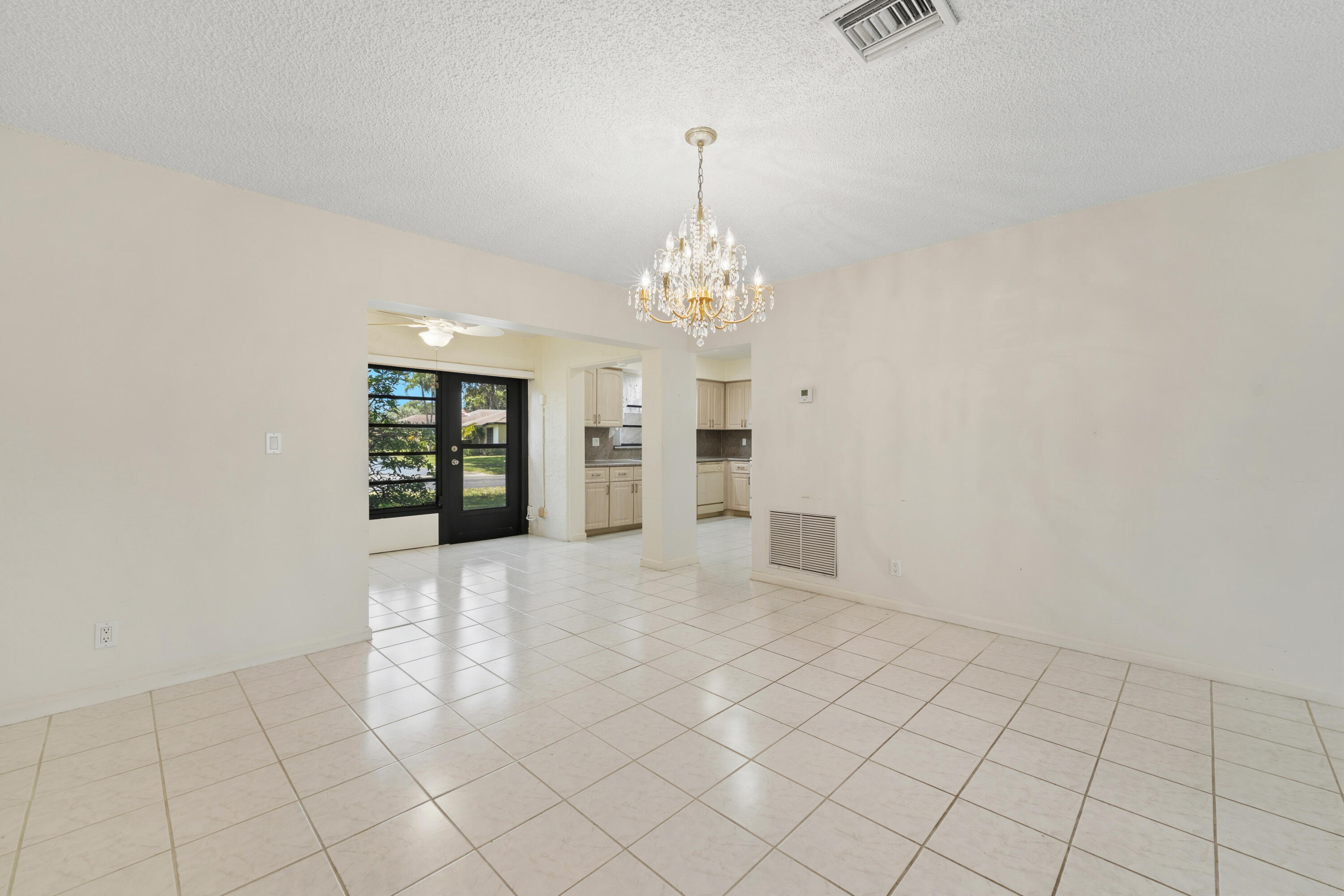GREENTREE VILLAS CONDO - Residential