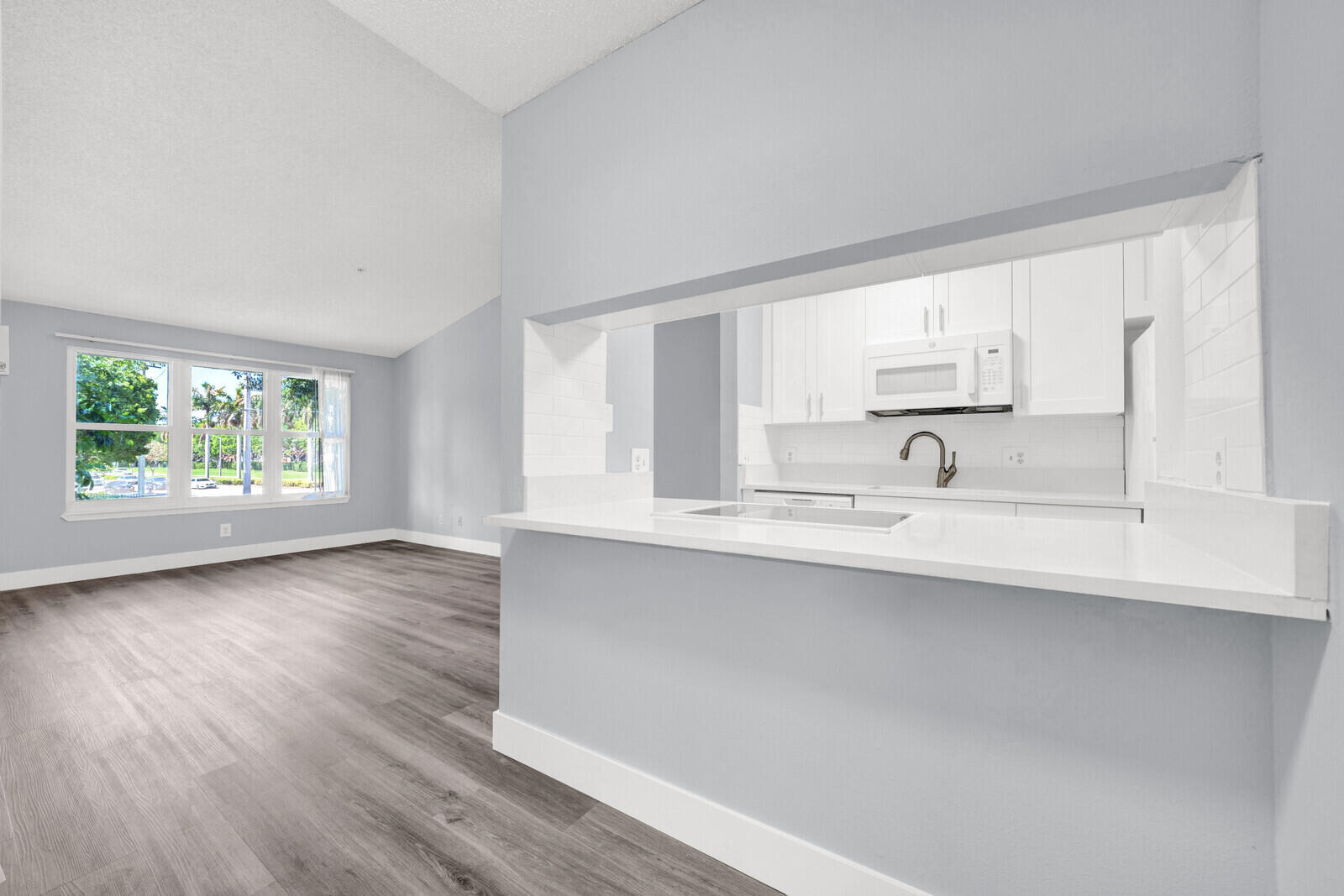 BOYNTON LANDINGS CONDO - Residential Lease