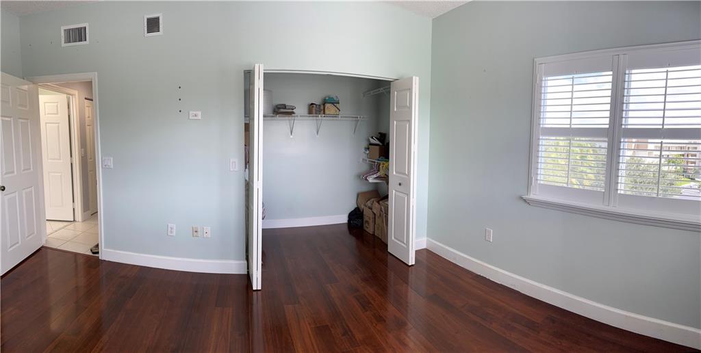 South Hampton - Residential