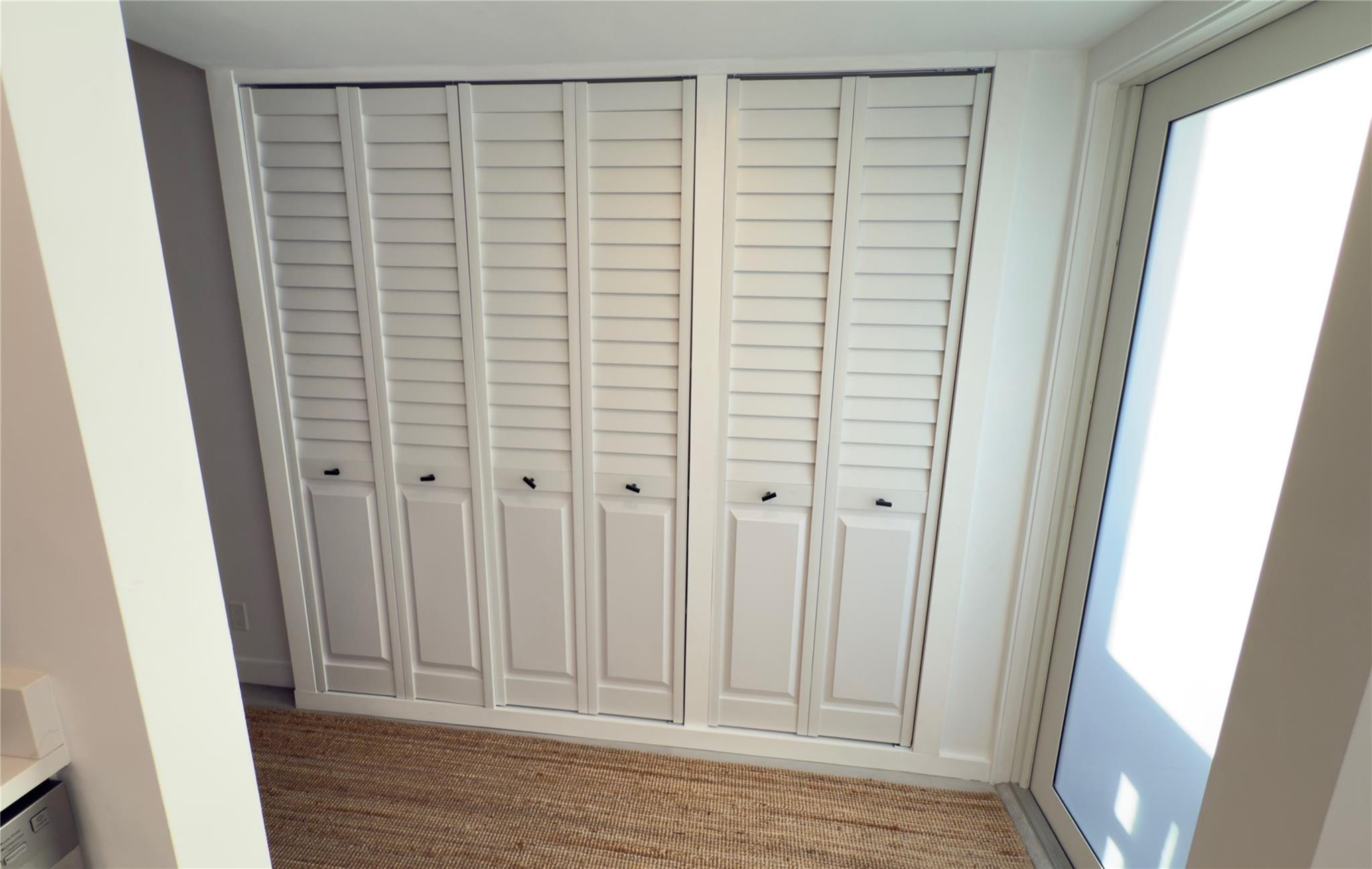 PALM ROYAL CONDOMINIUM - Residential