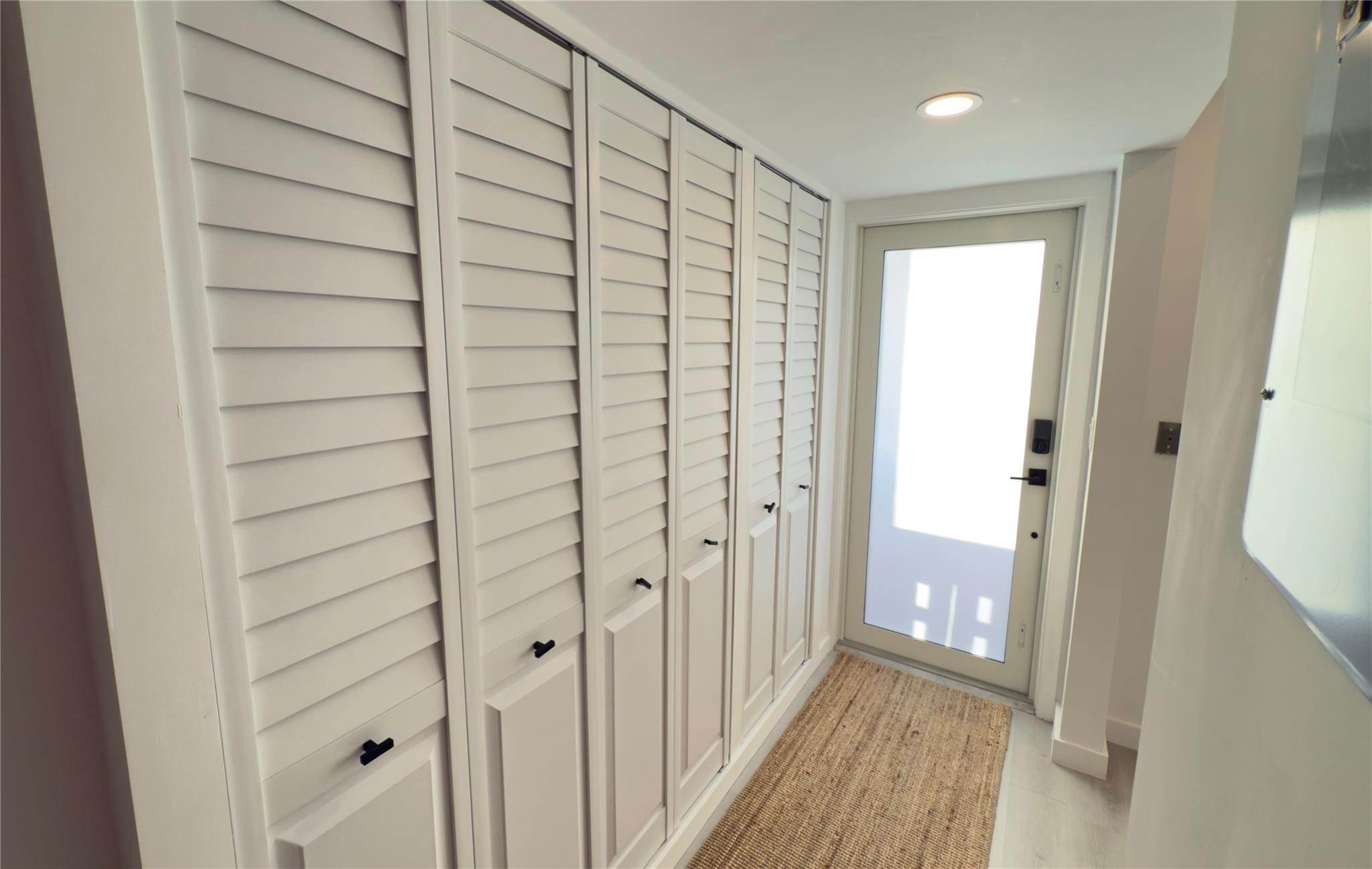 PALM ROYAL CONDOMINIUM - Residential