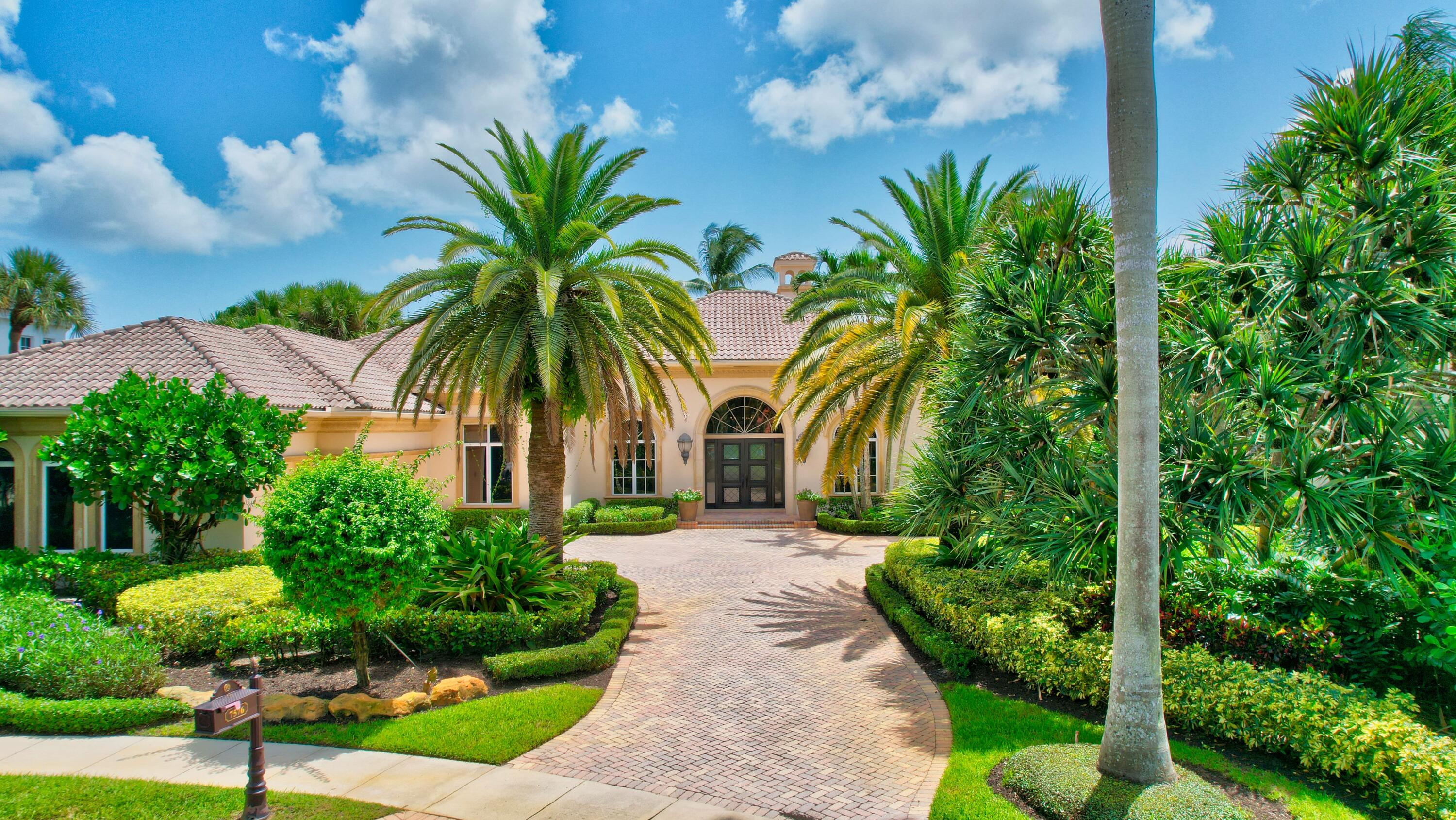Discover the epitome of luxury living in this incredible estate home boasting unparalleled golf and lake views. The perfect home for hosting out-of-town guests, the expansive 3,000SF/3BD guest house includes built-ins, a full wet bar, and a second laundry room for added convenience. The spacious kitchen is a chef's dream with an extra-large refrigerator and a gas range, while the living room offers both an incredible panorama and a warming fireplace. A butler's pantry complete with a wine refrigerator and sink adds an air of sophistication, and the library and office, both adorned with built-ins, provide functional elegance. Enjoy your meals in the breakfast nook with breathtaking views, and relish the convenience of the extra-large backyard, perfect for unforgettable...read more.... entertaining. The enormous primary suite features not only extra-large walk-in closets but also a lavish primary bathroom.  SHowings shall commence September 5th, 2023.