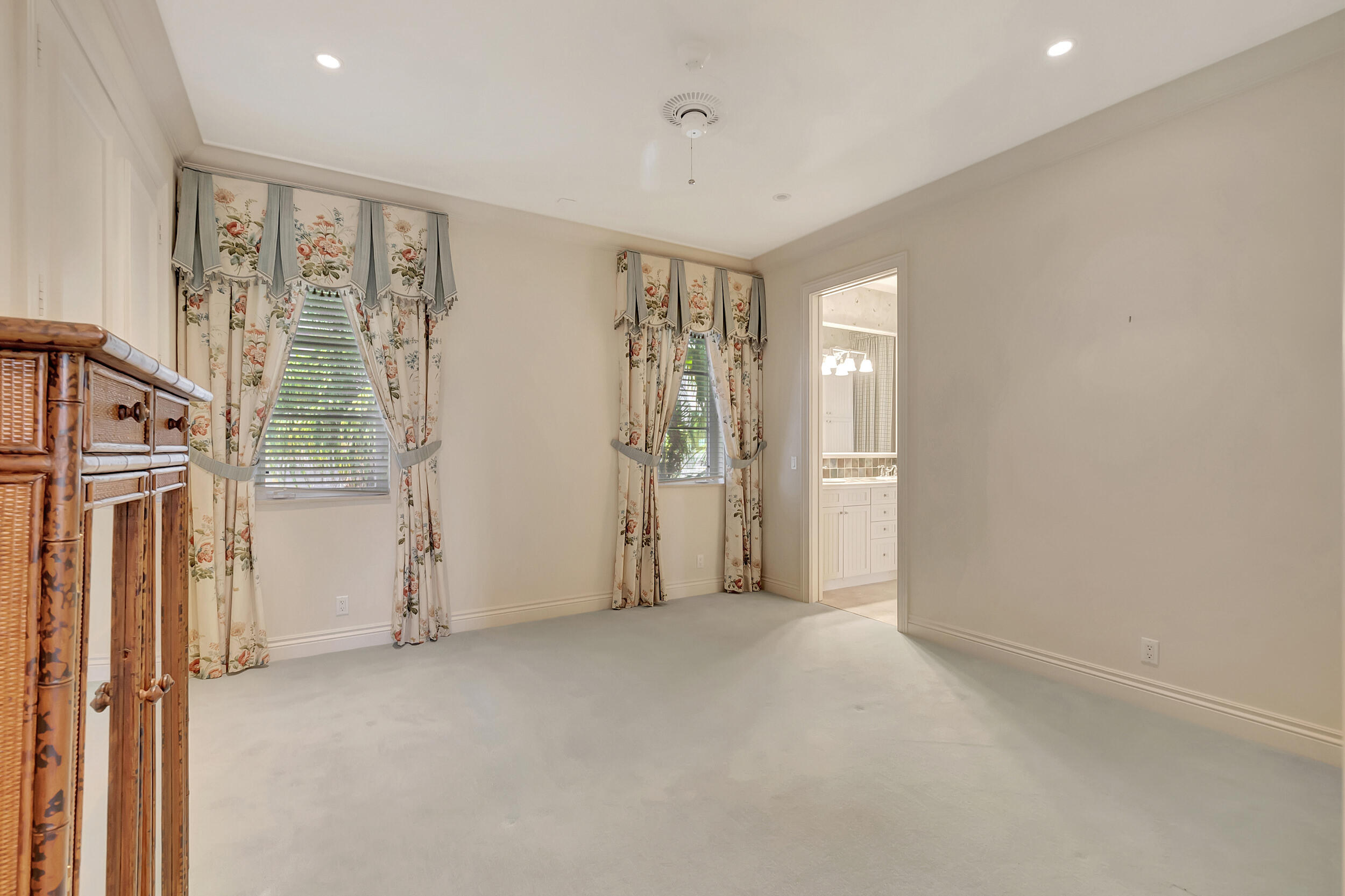 Isla Verde - Residential