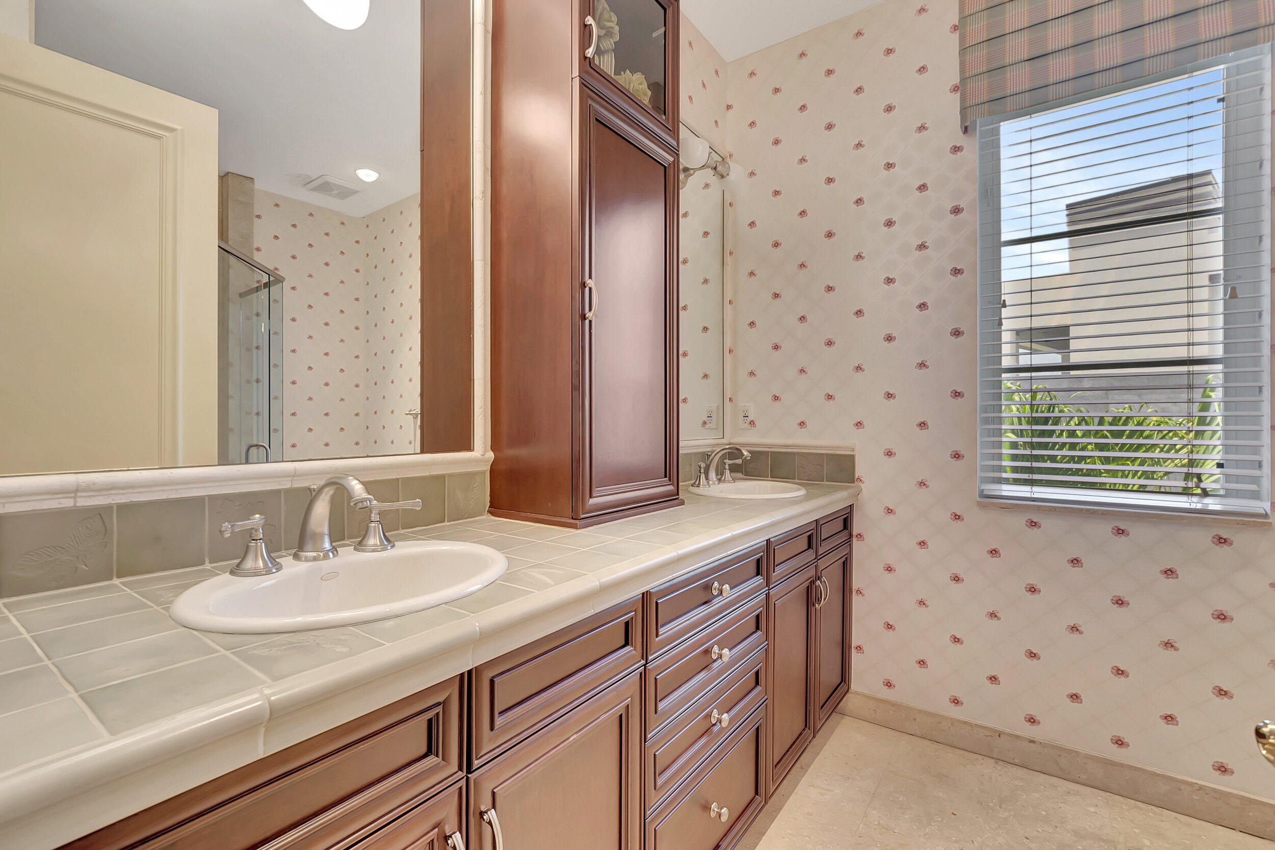 Isla Verde - Residential